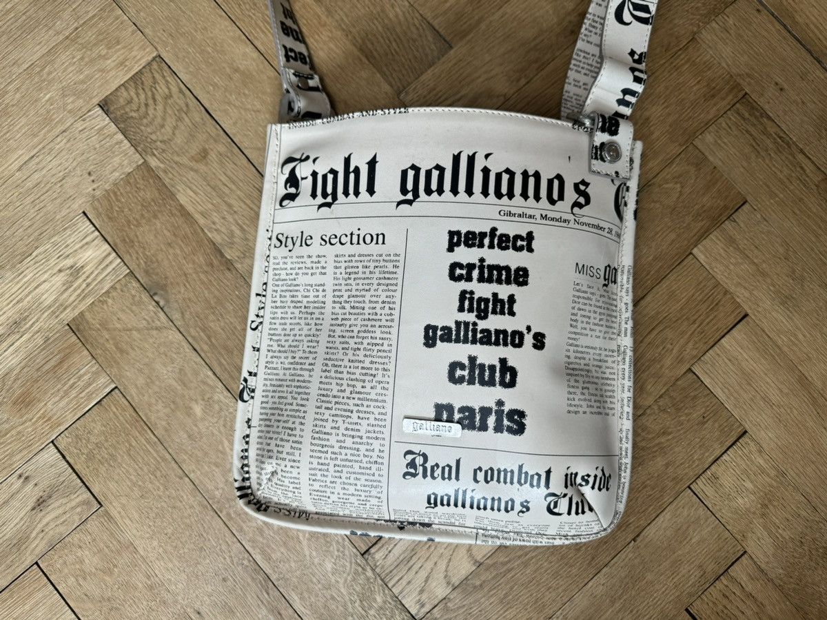 John Galliano Vintage Galliano Gazette Crossbody Leather Bag Size ONE SIZE - 2 Thumbnail