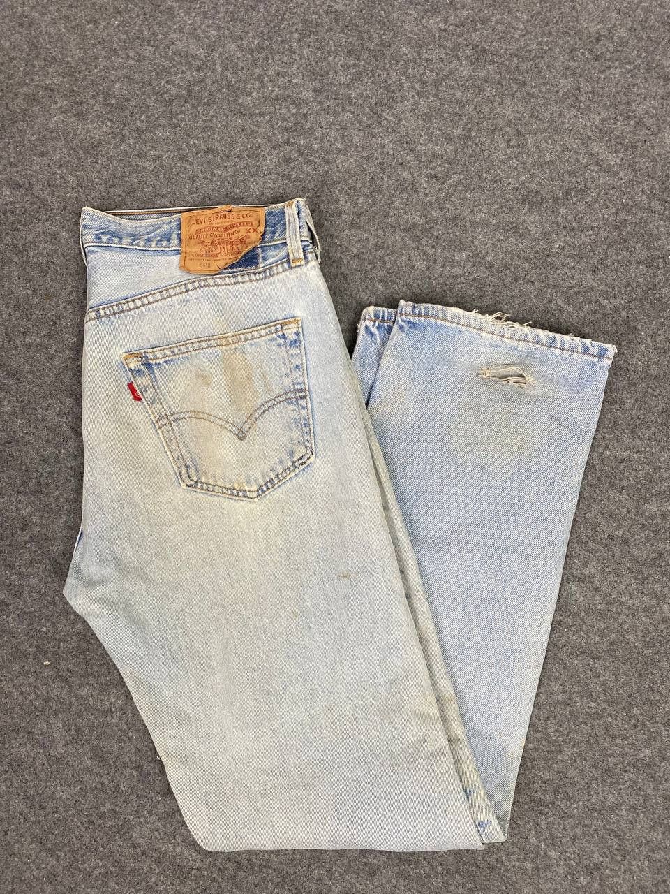 Levi's vintage levis 501 distressed denim Size US 35 - 2 Thumbnail