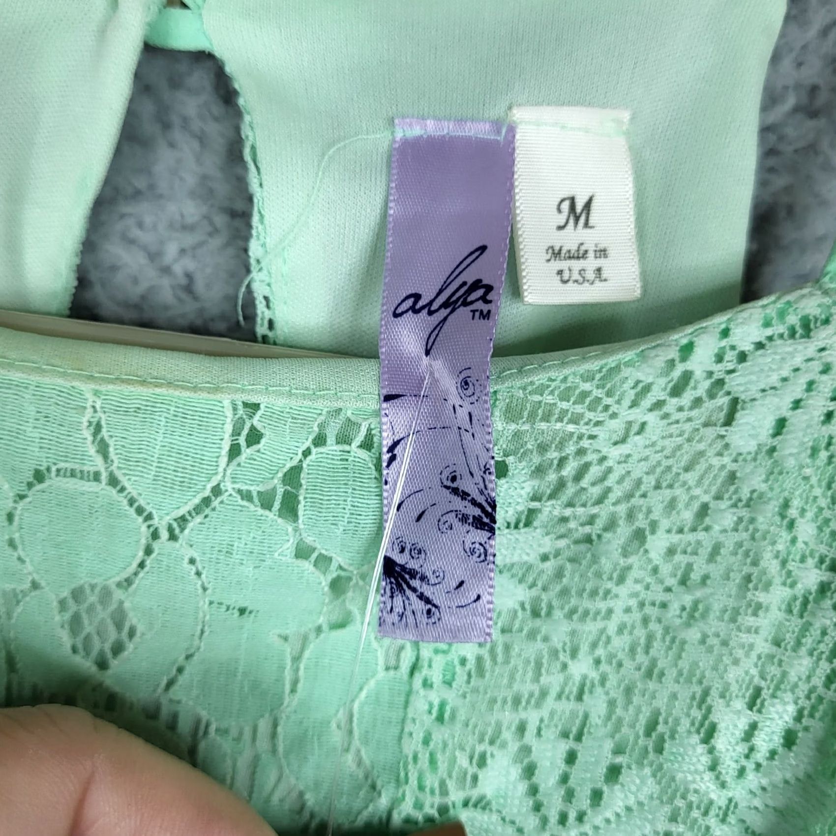 Vintage Francesca’s Women’s dress M Green Lace lined Sleeveless A-Line Cup Cocktail/Party Casual Above the knee Ladies Mens Women’s (adapt) Size M / US 6-8 / IT 42-44 - 6 Thumbnail