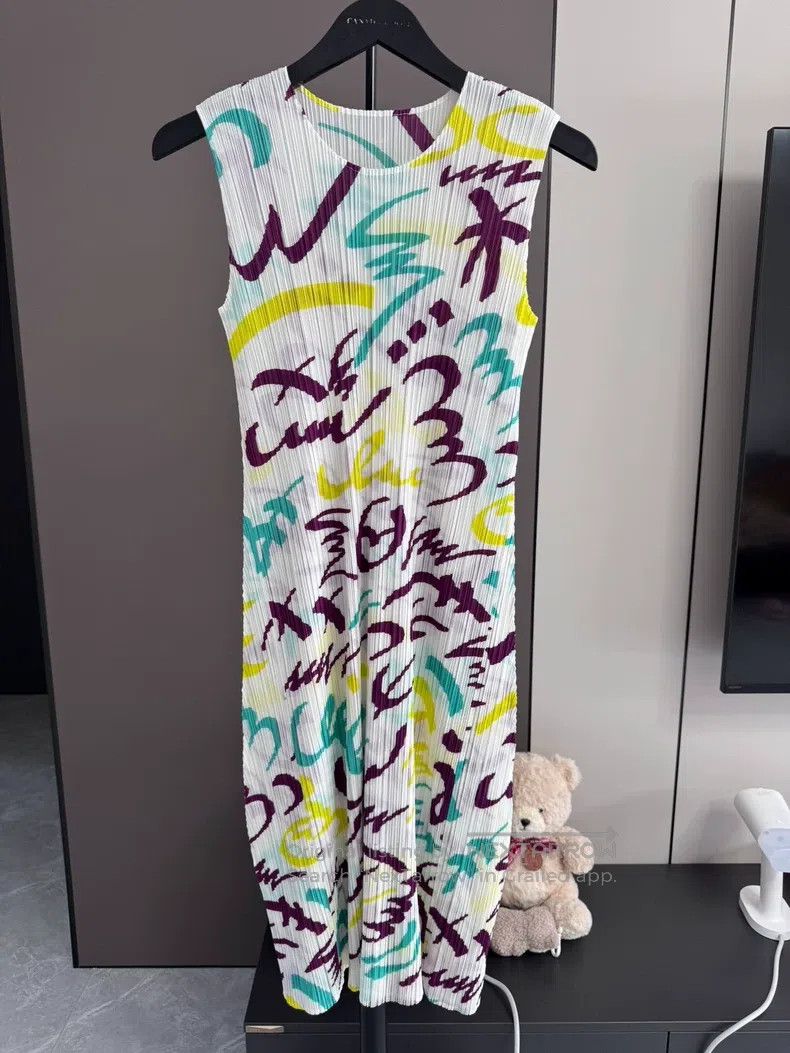 Issey Miyake Issey Miyake White Soda Print Dress Size S / US 4 / IT 40 - 1 Thumbnail