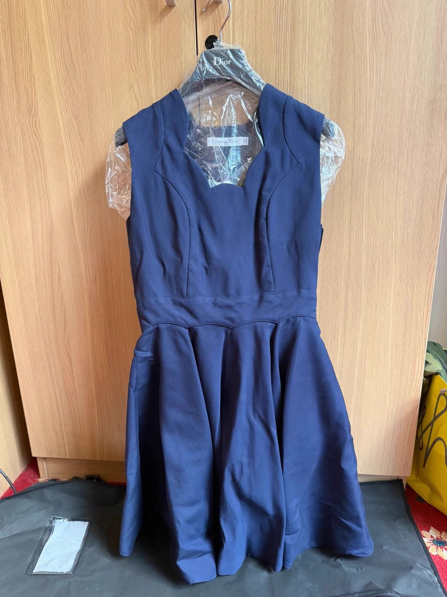Dior Dior Flower Bud Pearl Purple Silk Dress (34) Size XS / US 0-2 / IT 36-38 - 1 Thumbnail