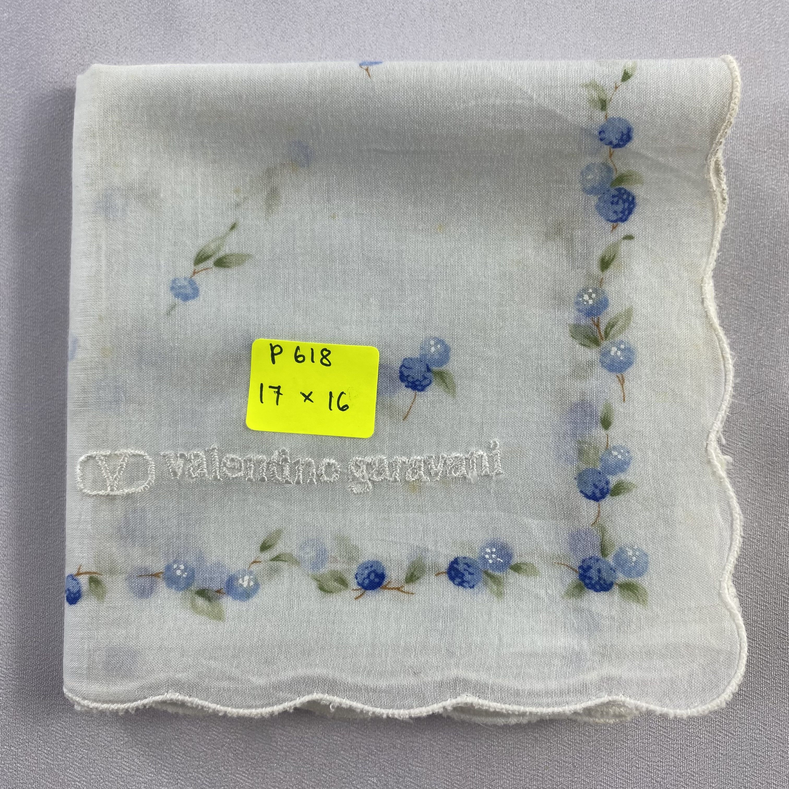 Valentino × Vintage Valentino Garavani Bandana/ Handkerchief / Neckerchief-P618 Size ONE SIZE - 5 Thumbnail