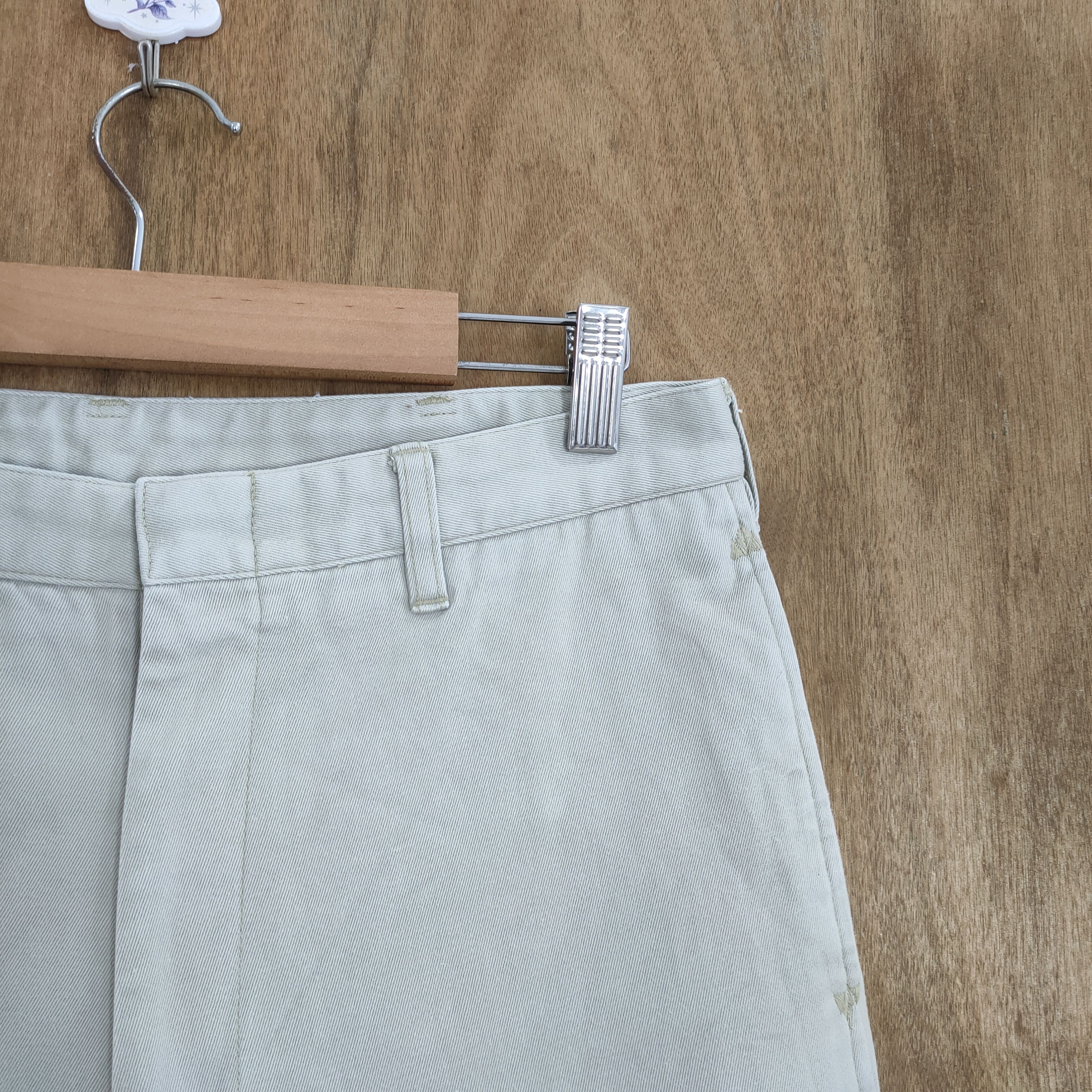 The North Face THE NORTH FACE LIGHT GREY TROUSER CHINO PANTS Size US 30 / EU 46 - 6 Thumbnail