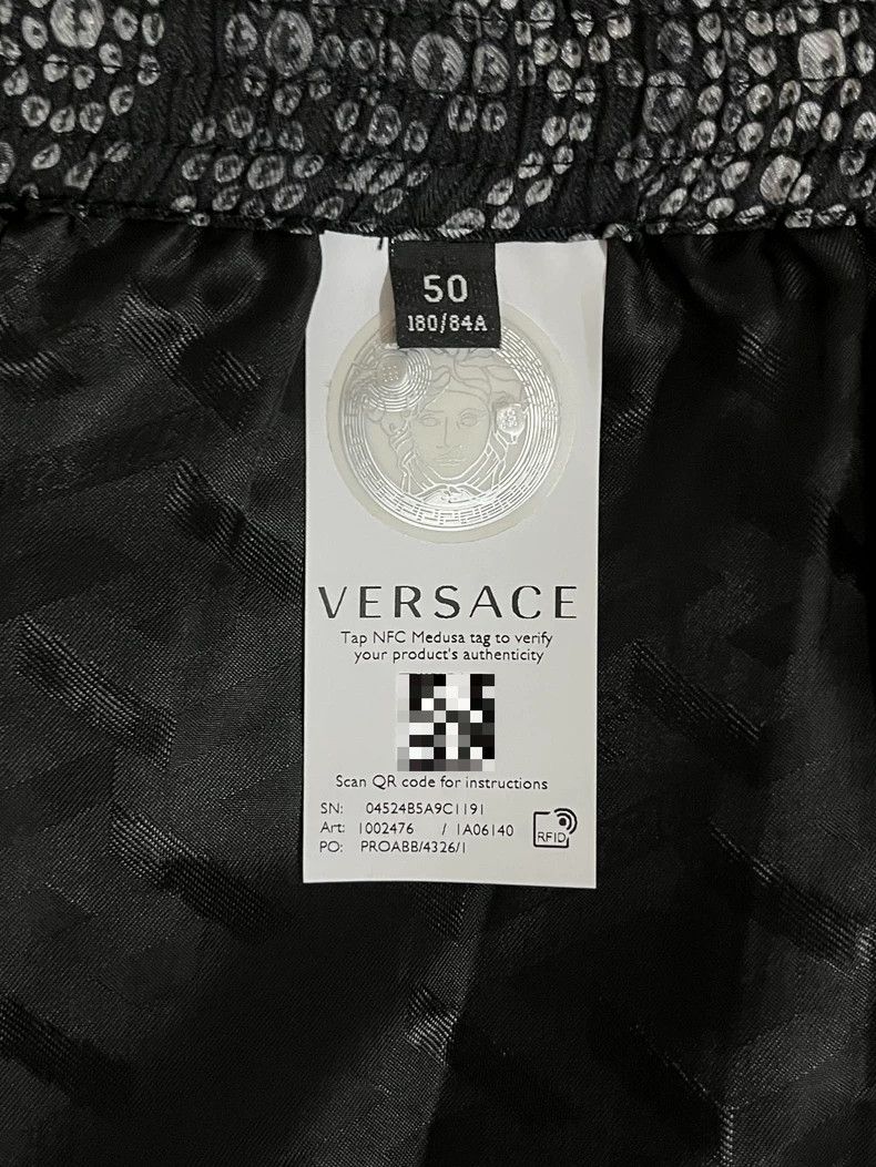 Versace Versace Mulberry silk shorts Size US 34 / EU 50 - 6 Thumbnail
