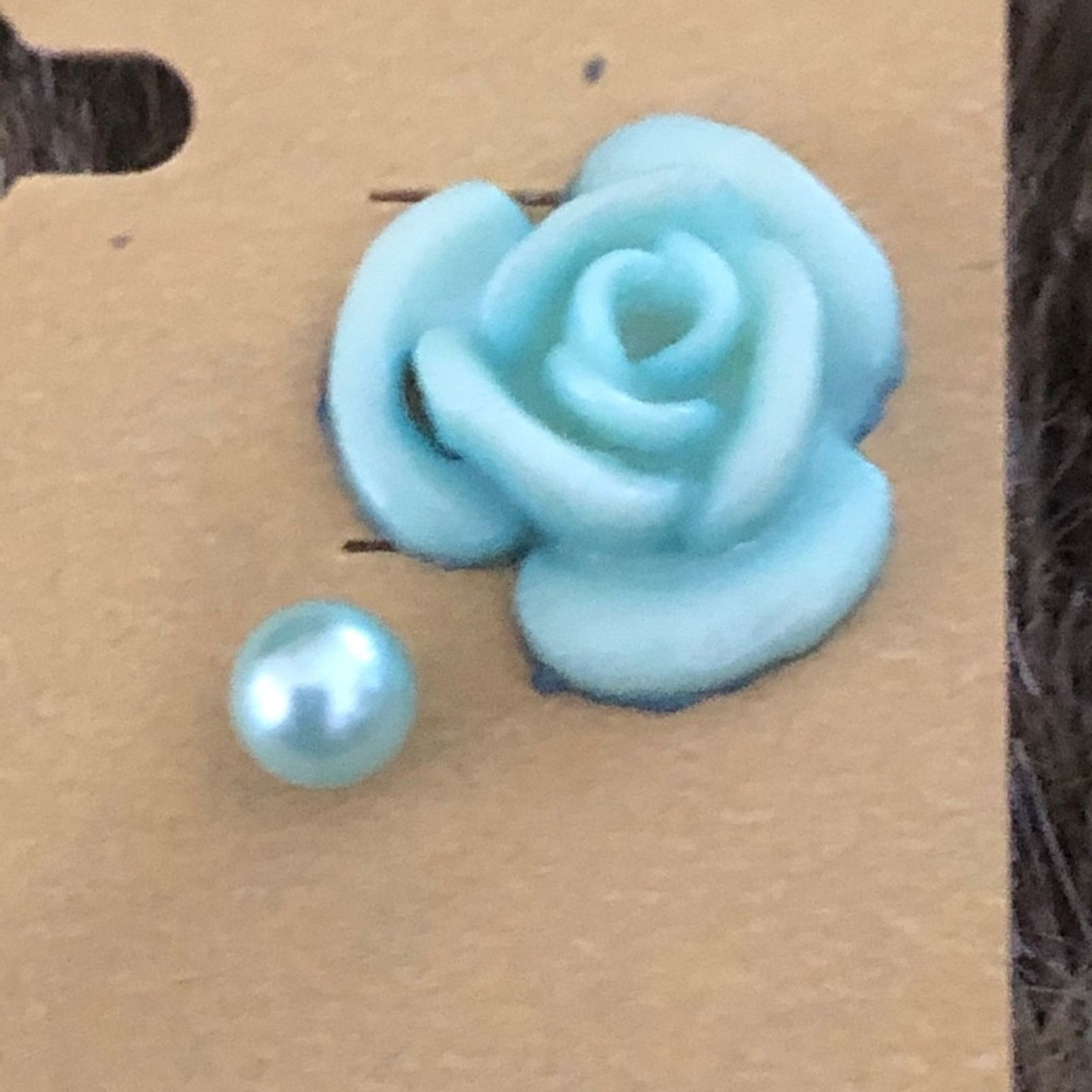 Vintage Antique blue rose & Pearl stud earring set Size ONE SIZE - 4 Thumbnail