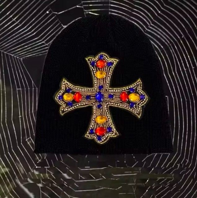 Japanese Brand huge rhinestone cross knitted beanie hat Size ONE SIZE - 1 Thumbnail