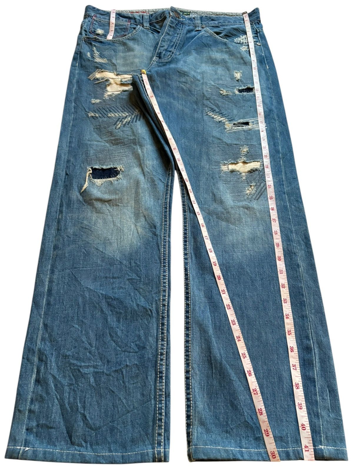Japanese Brand Vintage Japanese Brand Patches Faded Wash Loose Jeans Size US 37 - 13 Thumbnail