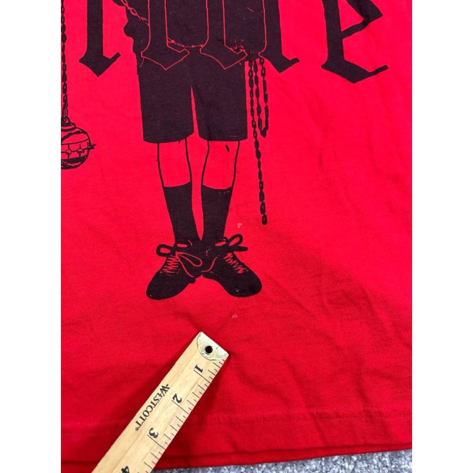 Vintage Billie Eilish Shirt Mens XL Red Cotton Crew Neck Short Sleeve T-Shirt Music 2010s Boys Mens Size US XL / EU 56 / 4 - 7 Thumbnail