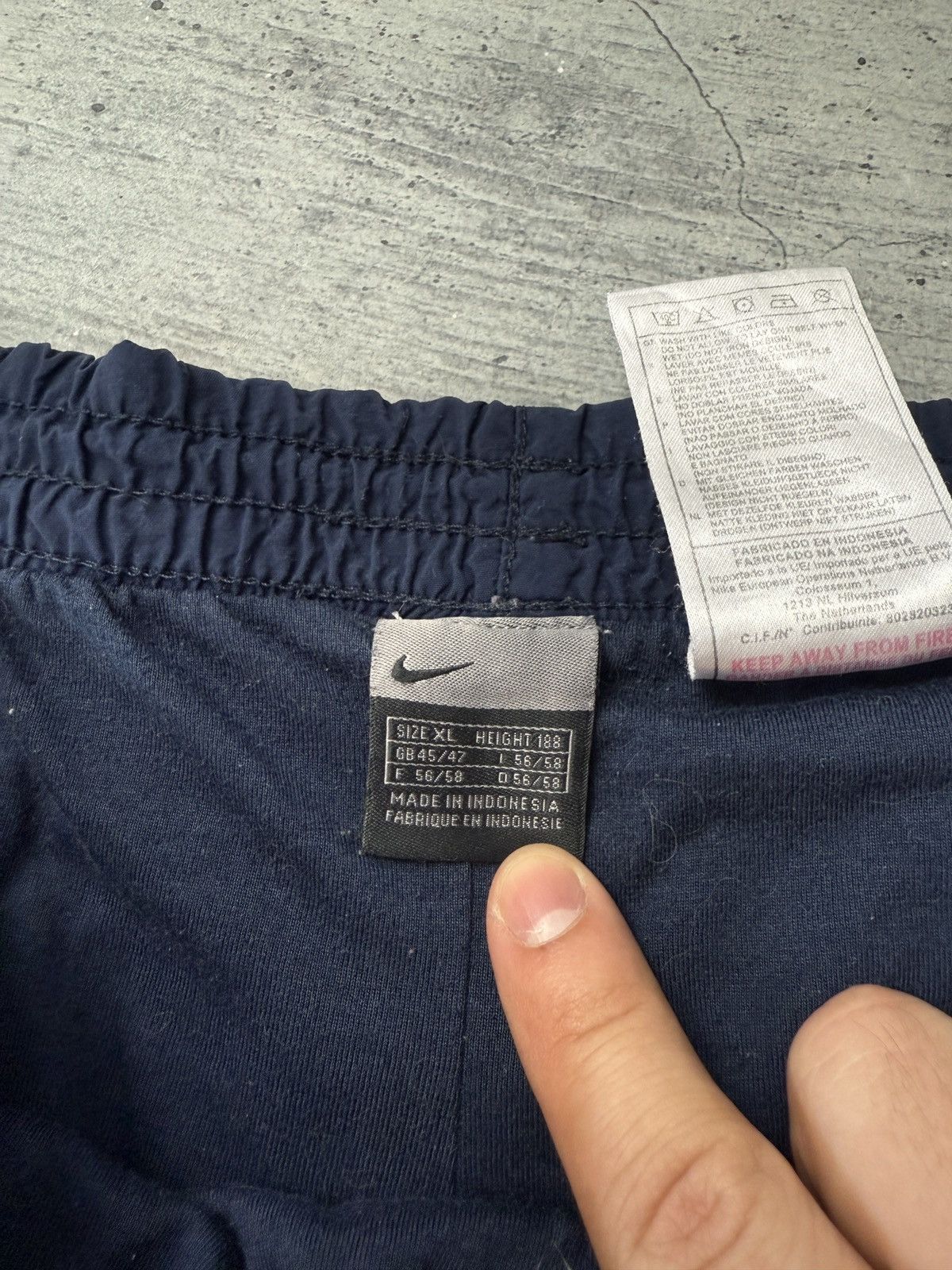 Nike ACG × Supreme Vintage Nike Track Pants Y2K Size US 36 / EU 52 - 6 Thumbnail