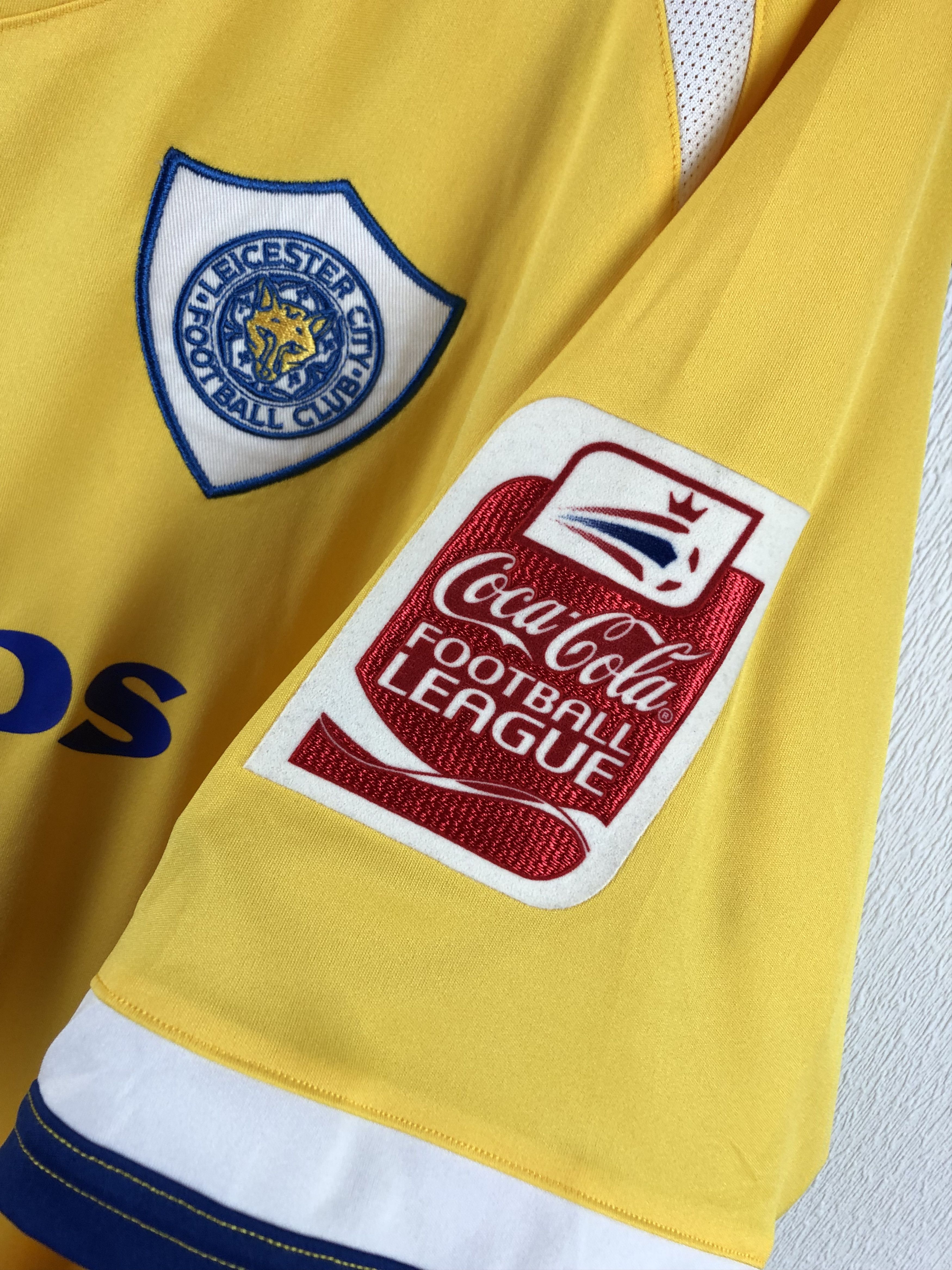 Other Leicester City shirt Soccer Hume Jersey Player Issue 3XL Size US XXL / EU 58 / 5 - 8 Thumbnail