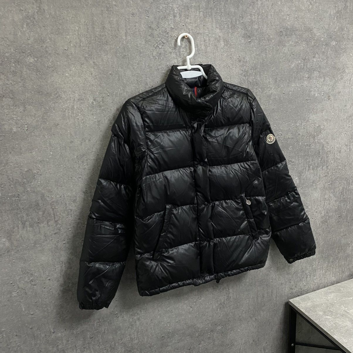 Moncler Vintage Moncler Puffer Jacket S Size Size US S / EU 44-46 / 1 - 3 Thumbnail
