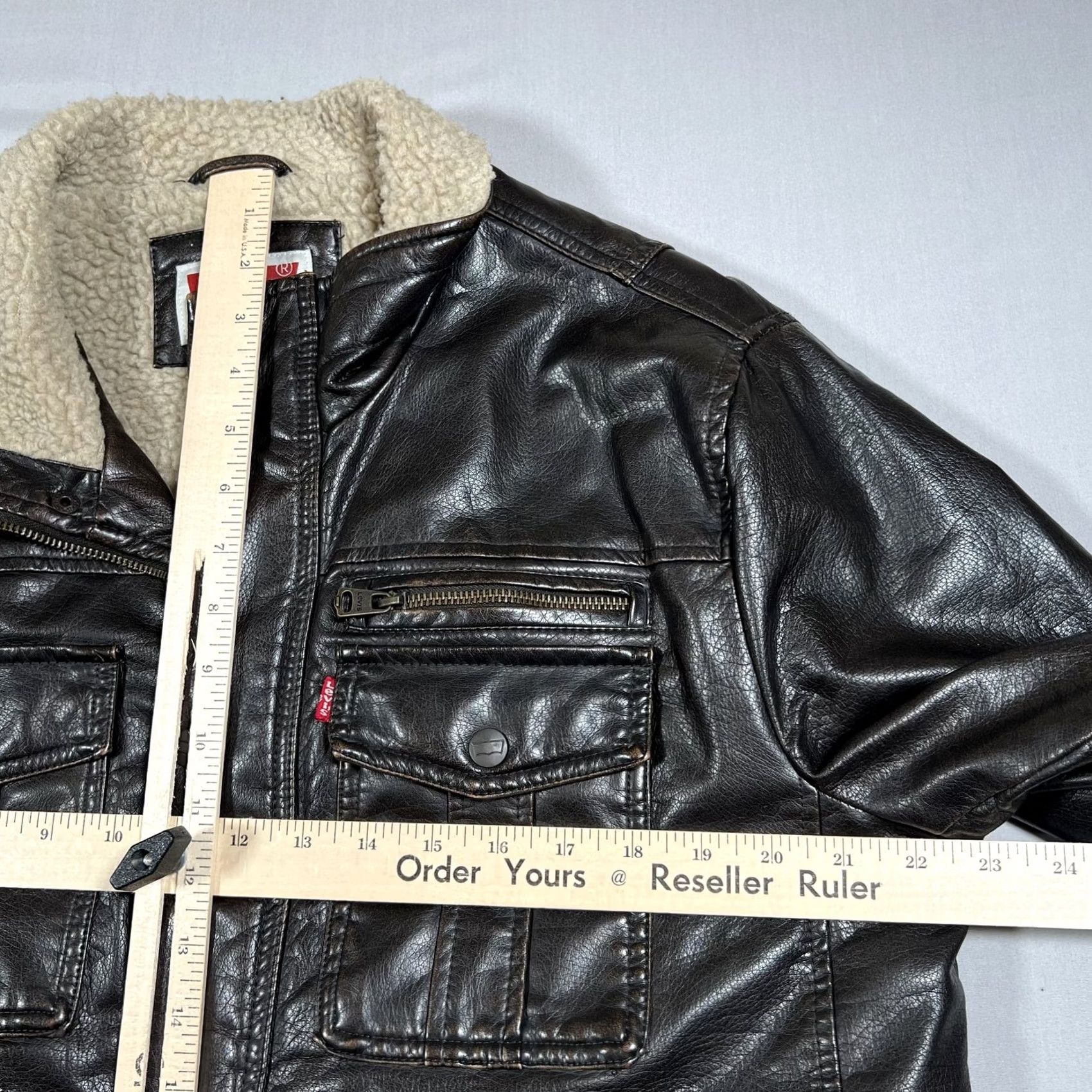 Vintage VINTAGE Levis Jacket Mens Brown Faux Leather Sherpa Lined Full Zip Coat Medium Size US M / EU 48-50 / 2 - 4 Thumbnail