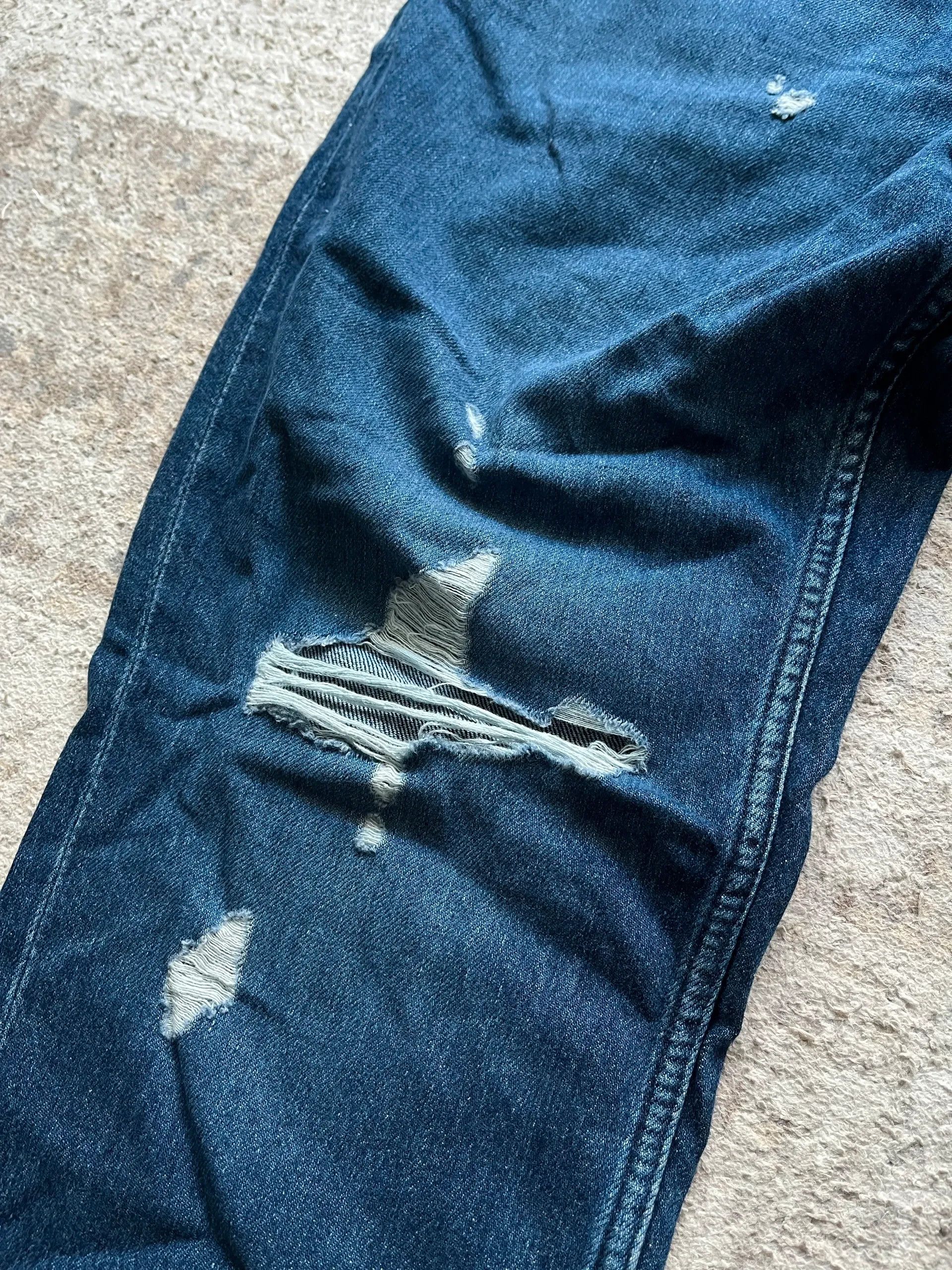 Hugo Boss Hugo Boss Sz 34/32 Distressed Jeans Denim Rare Deadstock Size US 34 / EU 50 - 8 Thumbnail