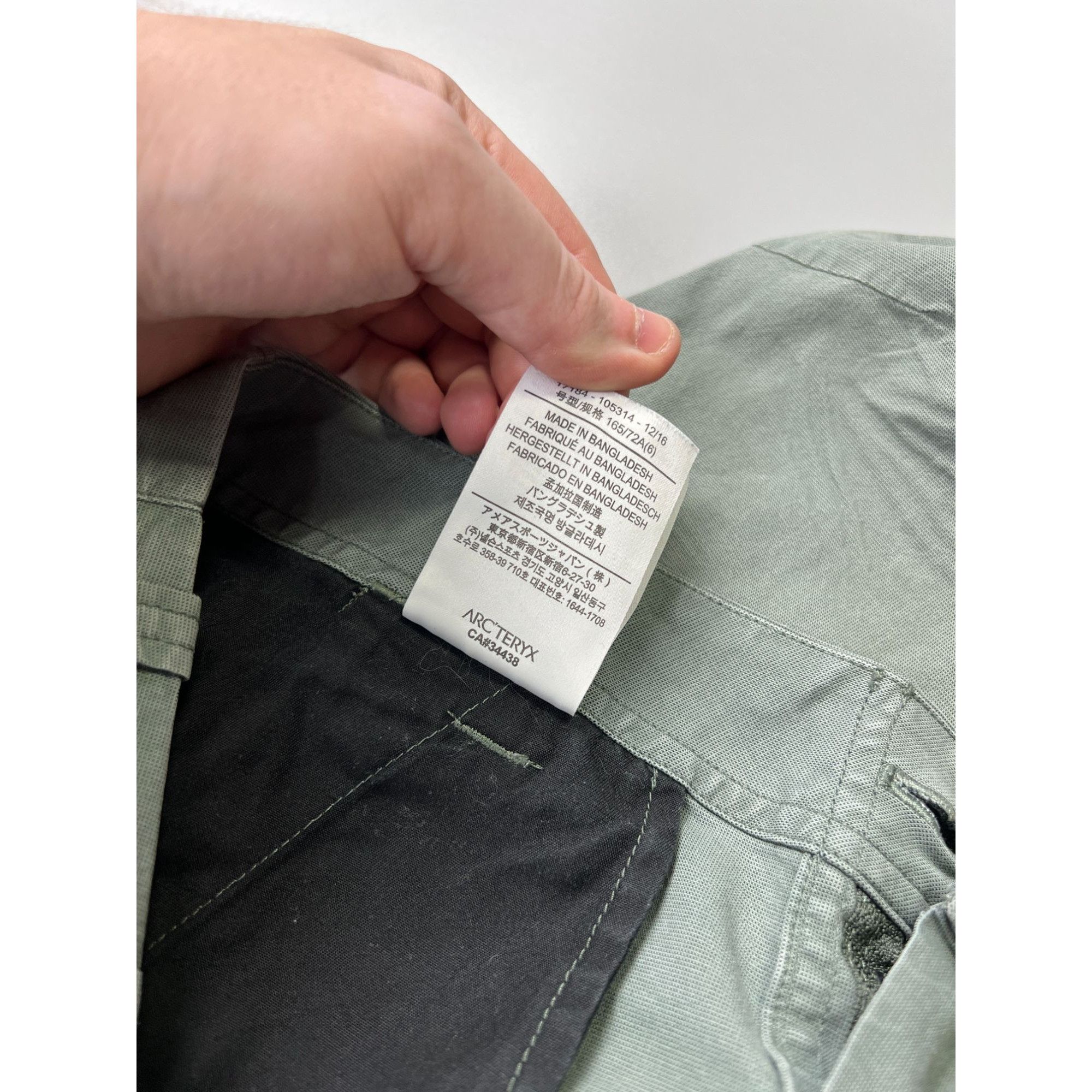 Arc'teryx Arc'teryx Cotton Blend Cargo Pants (Y0986) Size 28" / US 6 / IT 42 - 15 Thumbnail