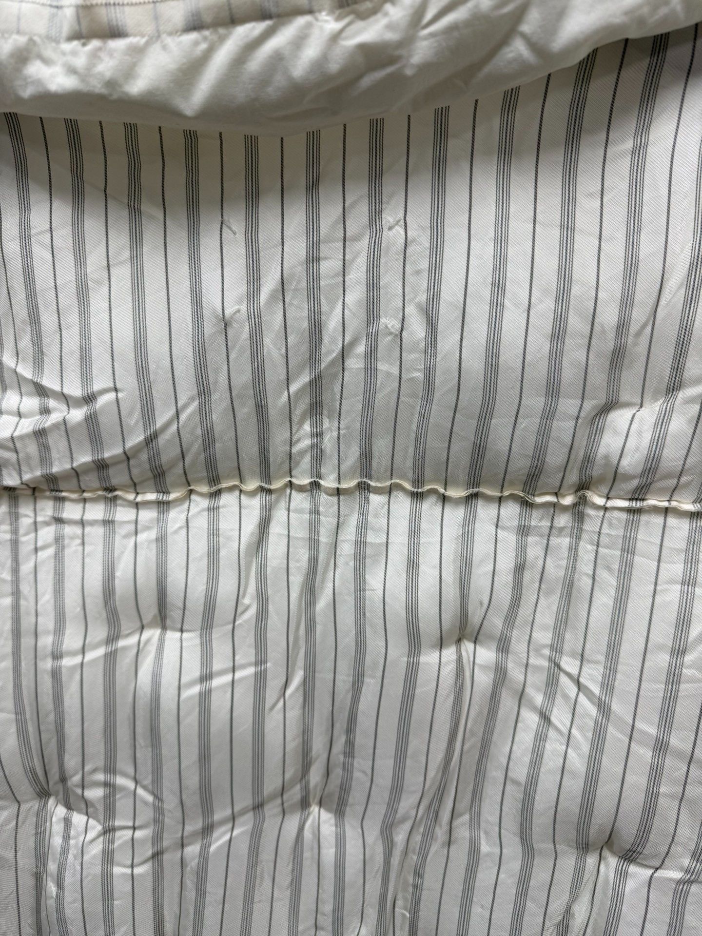 Maison Margiela Maison Margiela Striped Quilted Coat Size US S / EU 44-46 / 1 - 9 Thumbnail