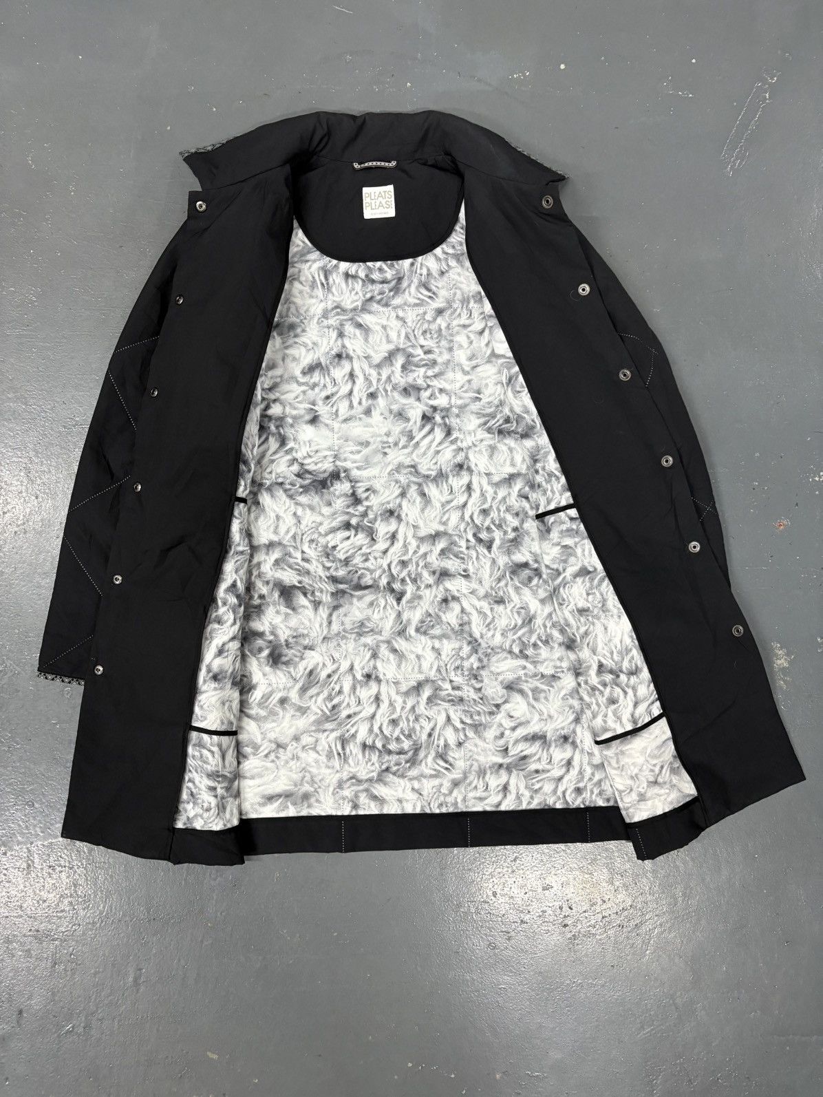 Pleats Please Issey Miyake Pleats please issey miyake lite puffer coat Size S / US 4 / IT 40 - 5 Thumbnail