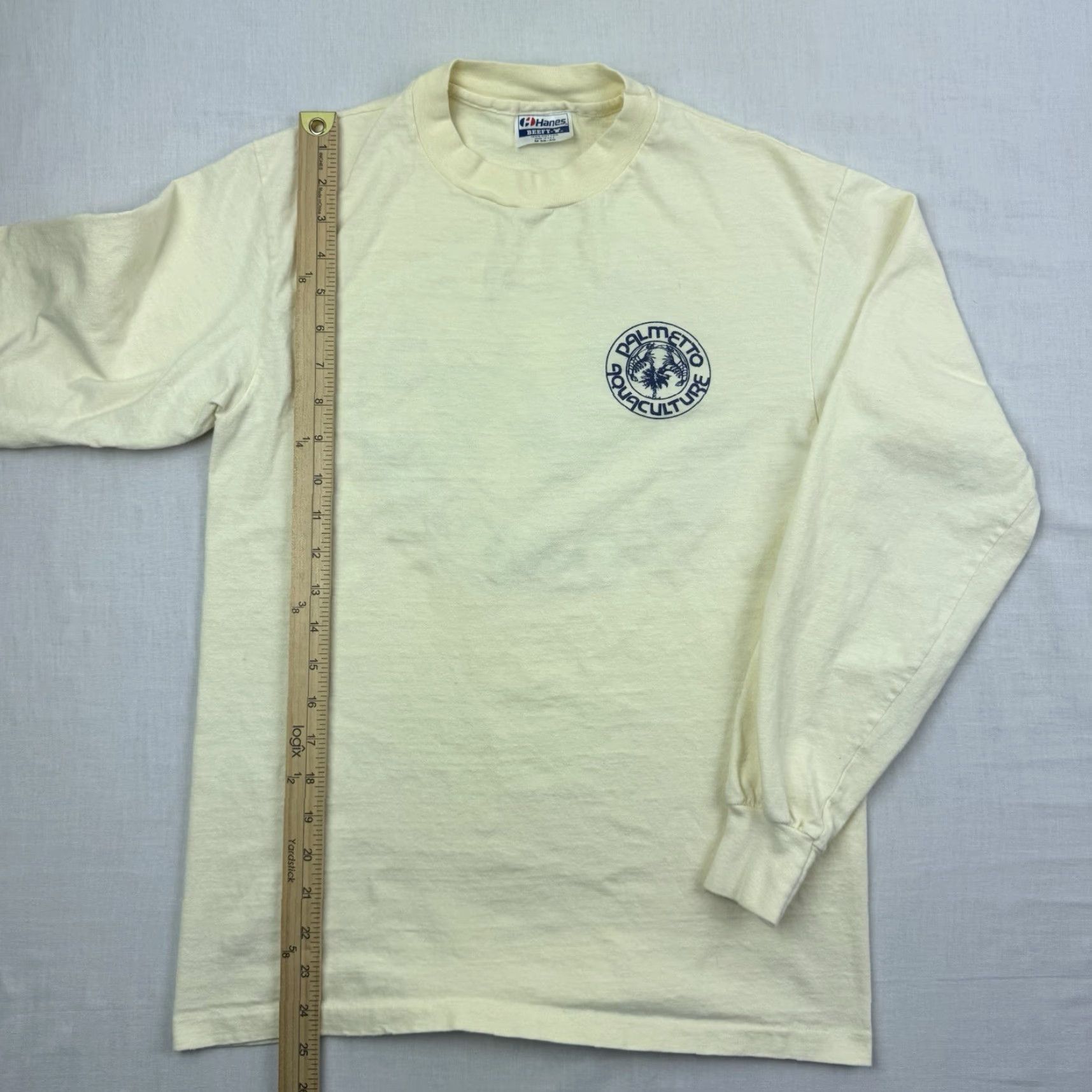 Hanes VINTAGE Hanes Palmetto Aquaculture Long Sleeve Shirt Adult Medium Beige 80s 1980s Nature Animals Crew Neck Cotton Textured Solid Mens Shirt Size US M / EU 48-50 / 2 - 6 Thumbnail