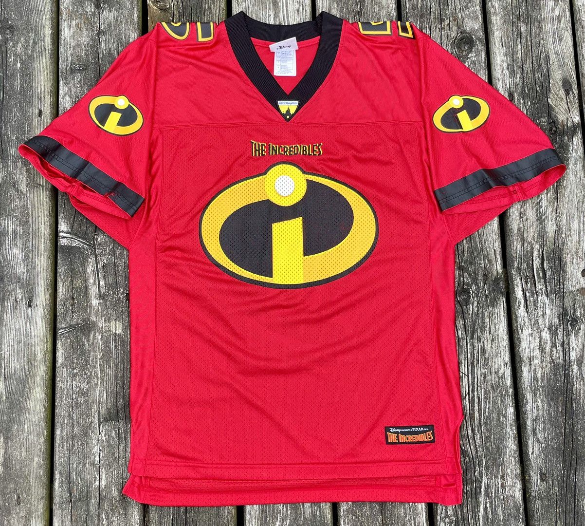 Disney Vintage Disney Pixar The Incredibles football jersey Size US S / EU 44-46 / 1 - 1 Thumbnail