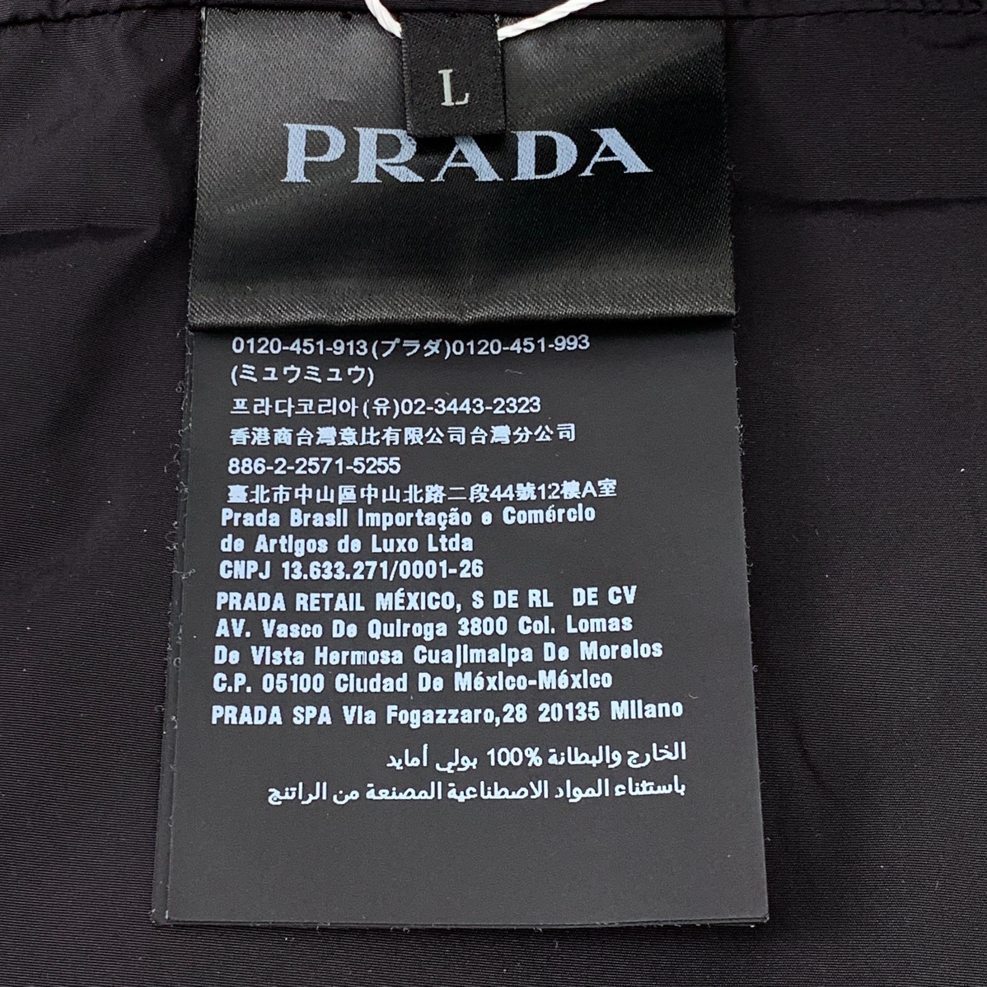 Prada Prada Black Button-Up Short Sleeve Shirt With Chest Pocket Size L / US 10 / IT 46 - 8 Thumbnail