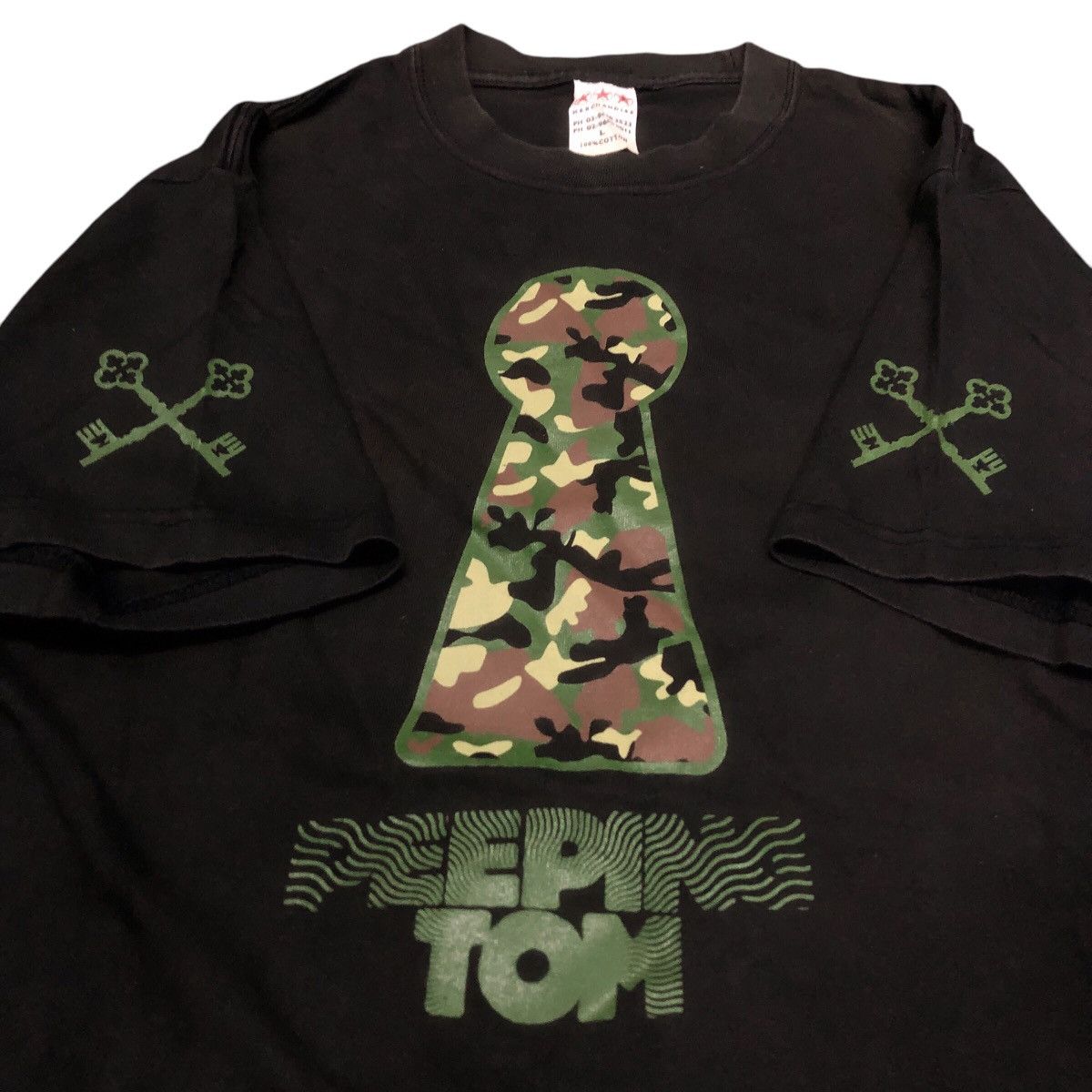 Band Tees Vtg 00s Peeping Tom Melvins Faith No More Band Tshirt Size US L / EU 52-54 / 3 - 1 Thumbnail