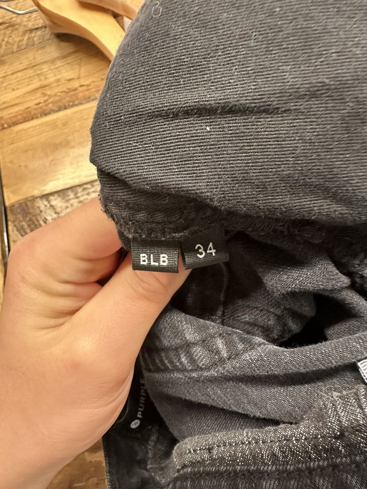 Purple Brand Purple Brand Knee Hole Black Denim Jeans Size 34 Size US 34 / EU 50 - 6 Thumbnail