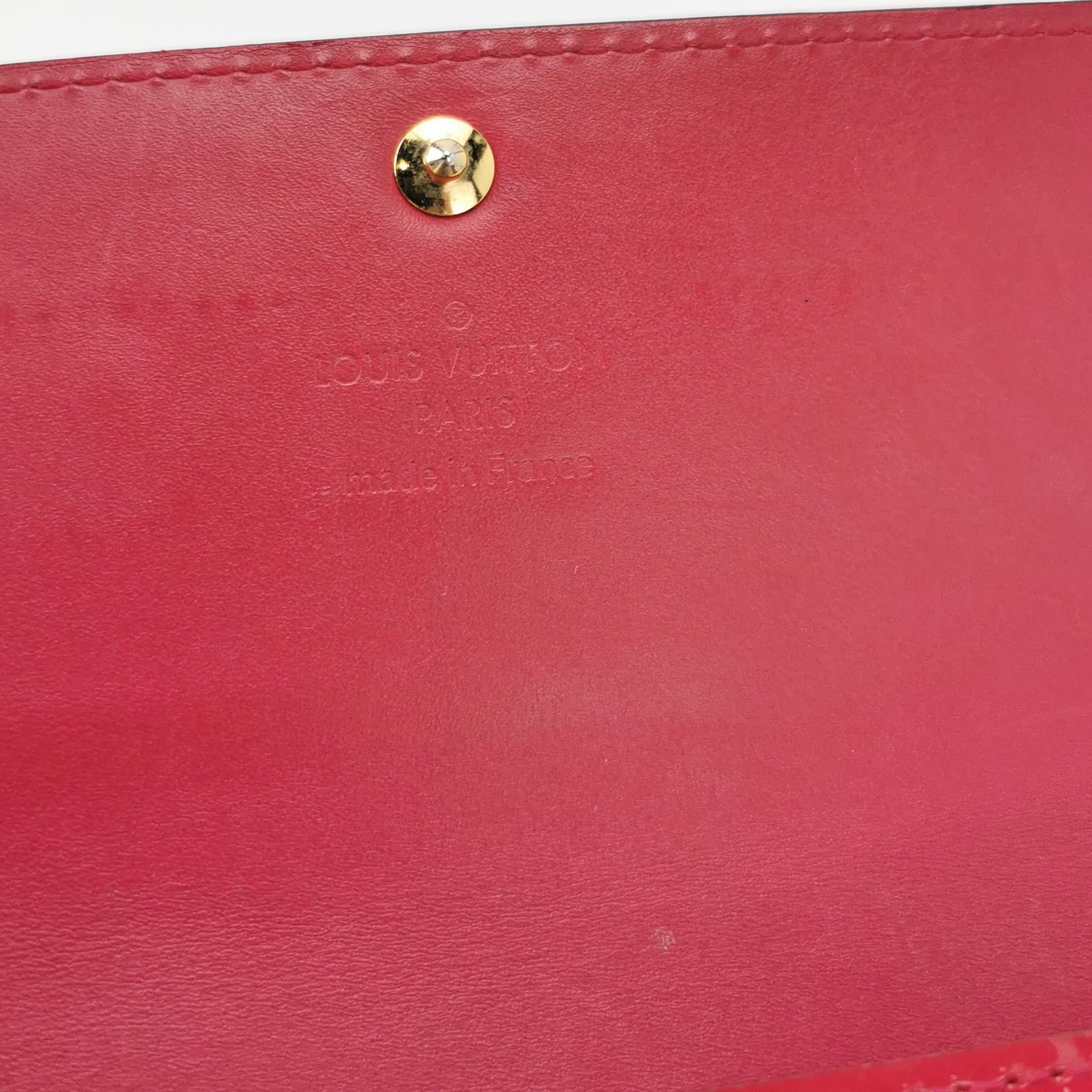 Louis Vuitton Louis Vuitton (LV) Patent leather embossed monogram long wa Size ONE SIZE - 1 Thumbnail