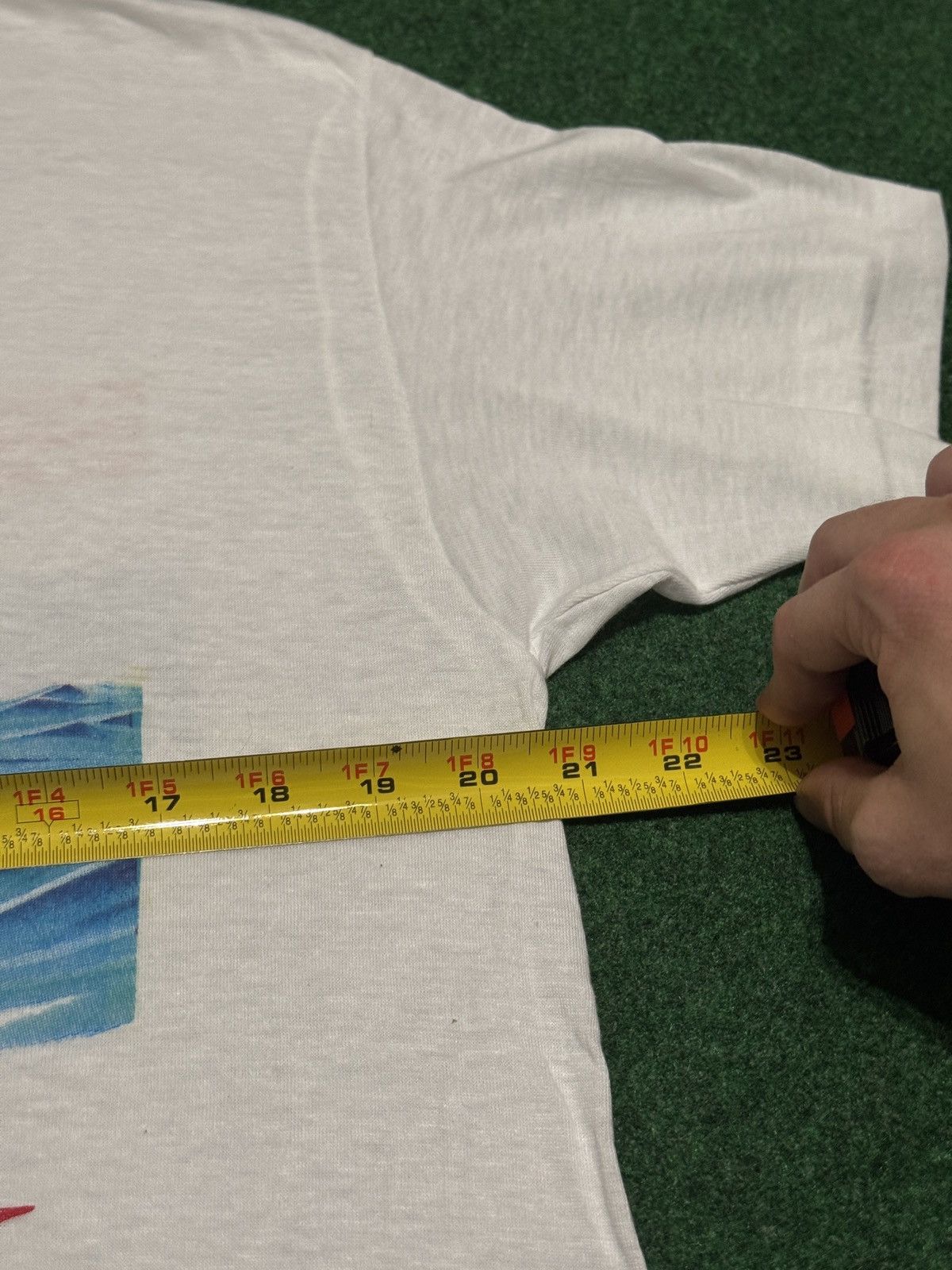 Vintage Vintage 80s Myers Rum Shark Bite XL Jaws Megalodon T Shirt Size US XL / EU 56 / 4 - 6 Thumbnail