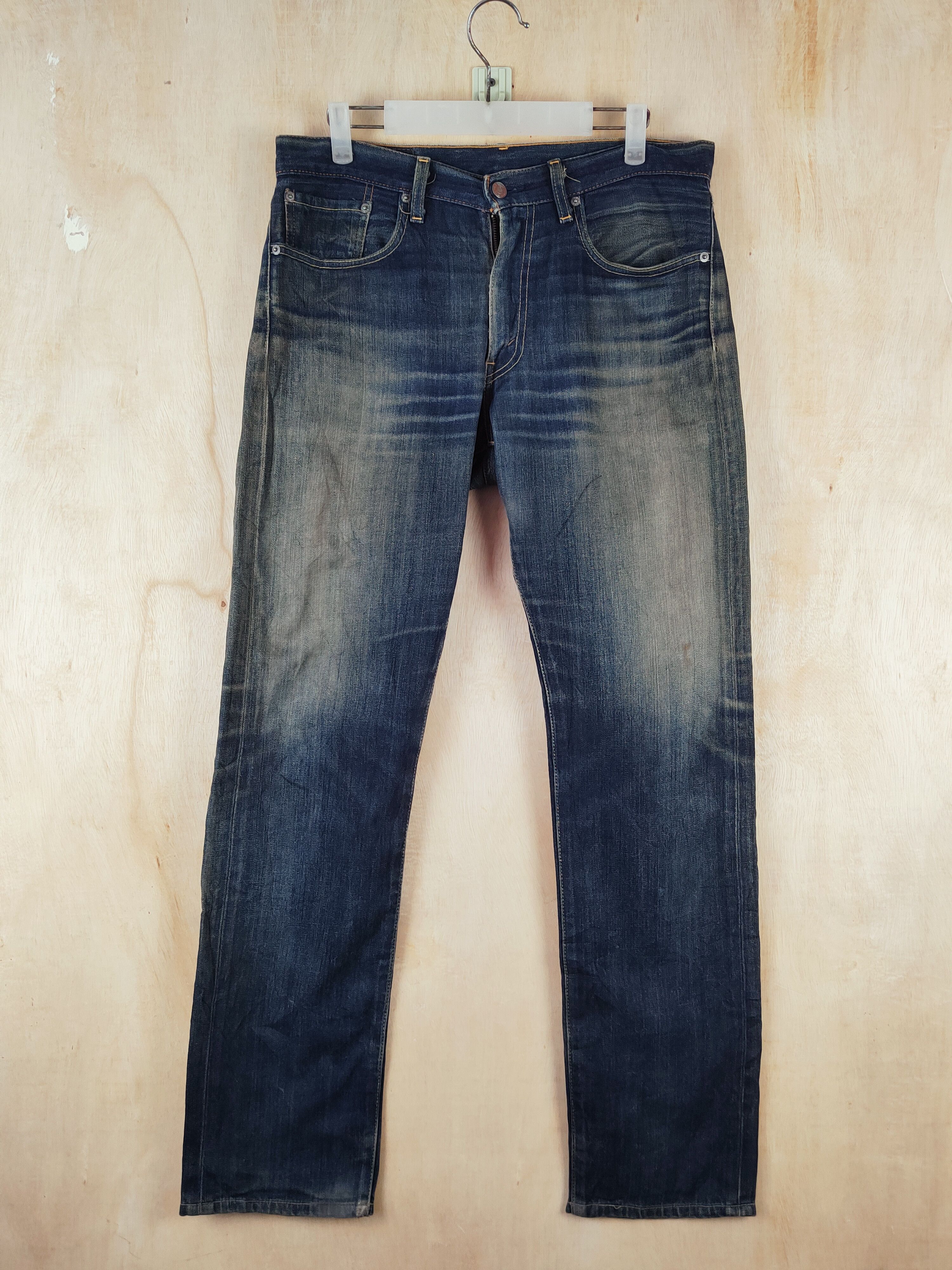 Levi's 505 Levi's Dark Blue Distressed Ripped Jeans #S2672 Size US 32 / EU 48 - 1 Thumbnail