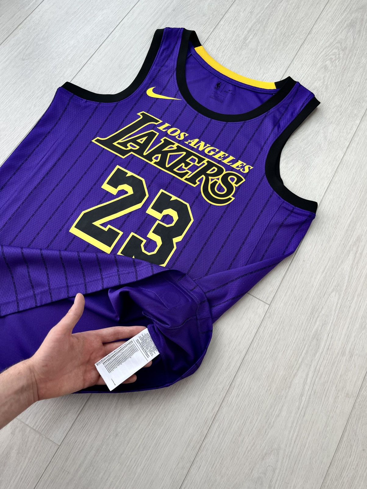 NBA Lakers LeBron James #23 NBA City Edition Basketball Jersey Size US M / EU 48-50 / 2 - 8 Thumbnail