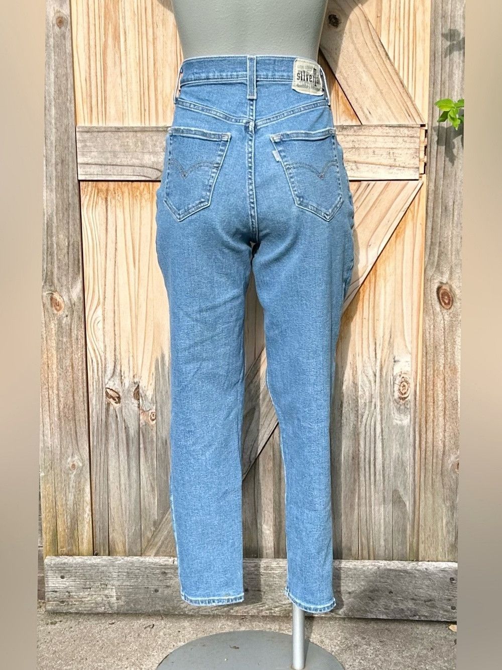 Levi's Levis Silver Tab Stretch Distress Denim High Rise Mom Jeans Size 28" / US 6 / IT 42 - 4 Thumbnail