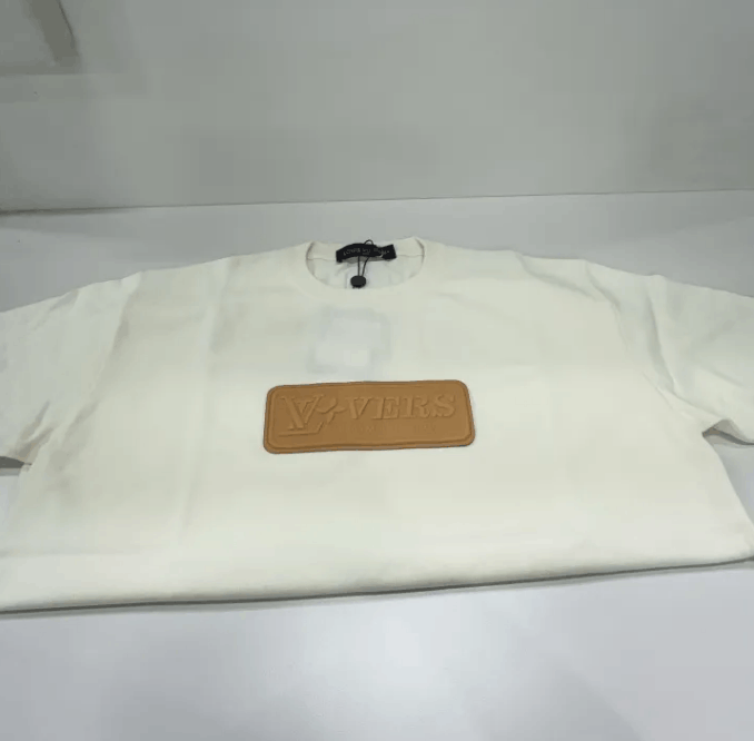 Louis Vuitton Louis Vuitton short-sleeve T-shirt Size US XL / EU 56 / 4 - 6 Thumbnail
