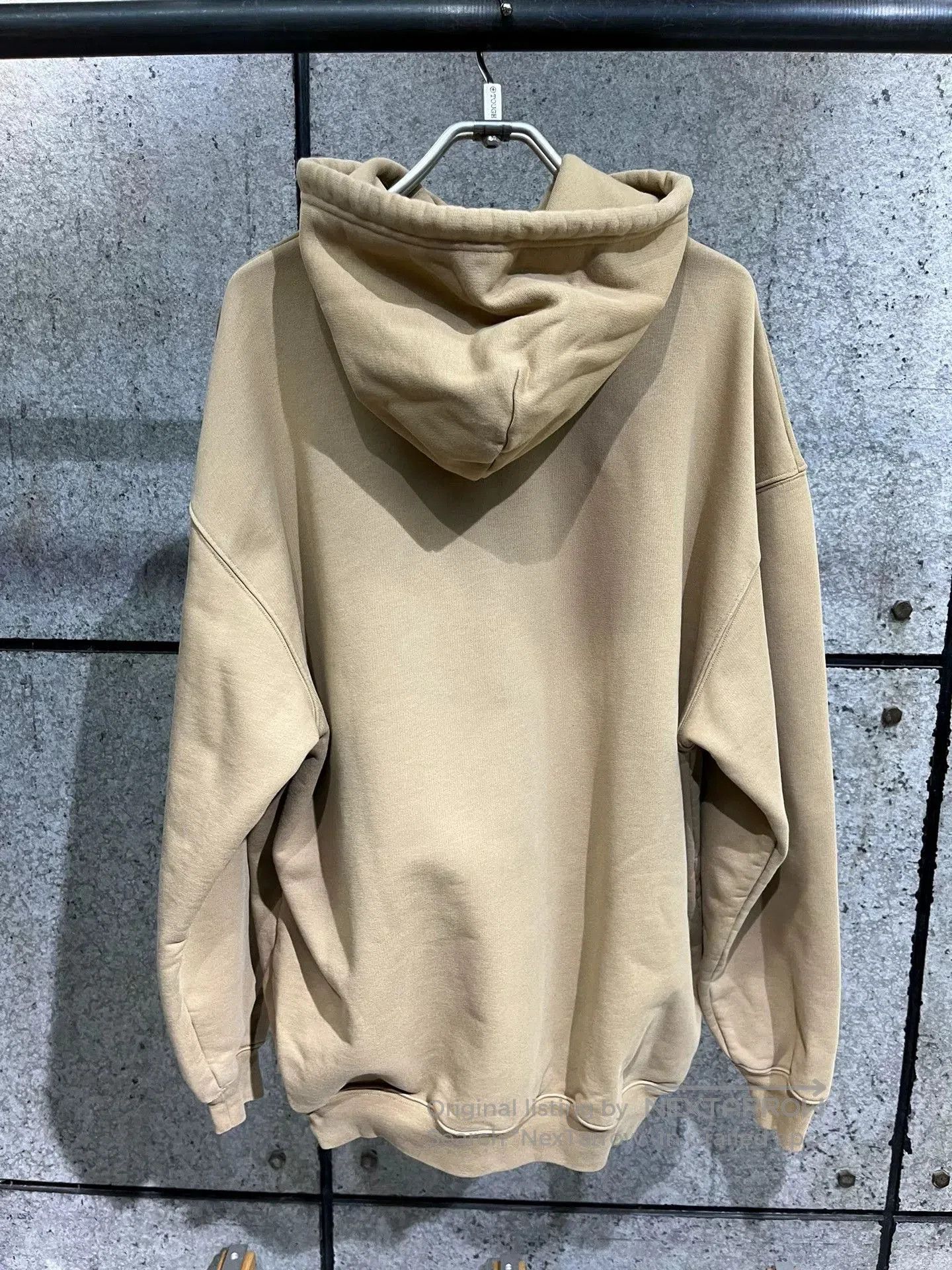 Balenciaga Balenciaga Beige Mailbox Hoodie XS. Size XS / US 0-2 / IT 36-38 - 6 Thumbnail