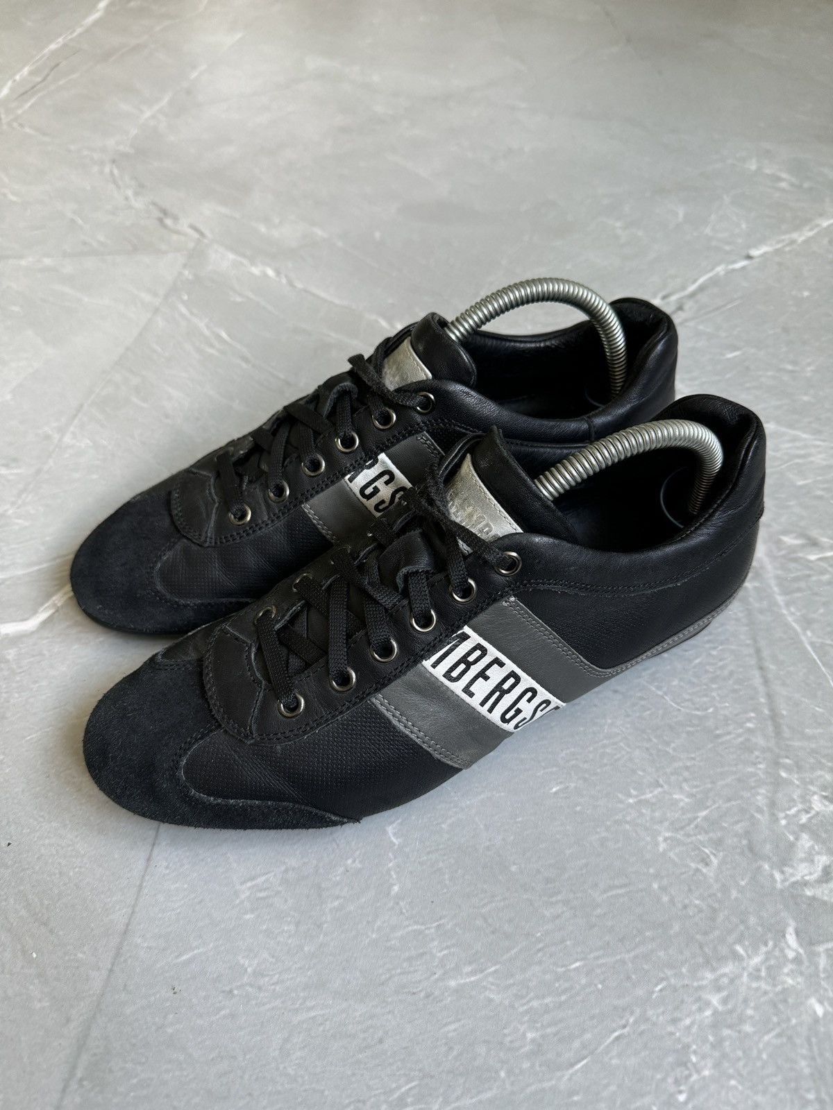 Dirk Bikkembergs Vintage Dirk Bikkembergs Leather Sneakers Japan Avantgarde Size US 7 / EU 40 - 2 Thumbnail