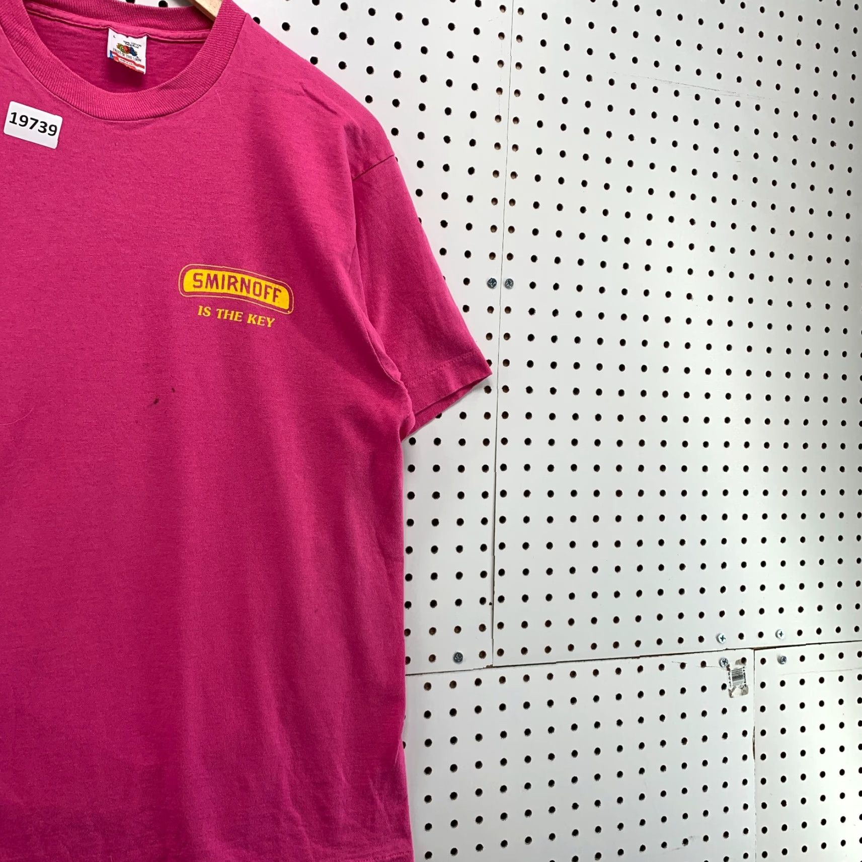 Fruit Of The Loom VINTAGE Smirnoff Key West Shirt Mens Large Pink 90s Graphic Print Cotton Cotton Blend T-Shirt Size US L / EU 52-54 / 3 - 5 Thumbnail