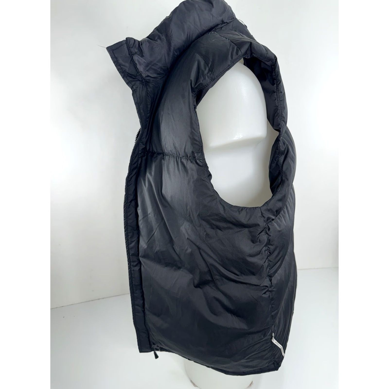 The North Face THE NORTH FACE GOOSE DOWN 700 FILL Mens L Puffer Vest Shirt Vest Black 90s? Size US L / EU 52-54 / 3 - 5 Thumbnail