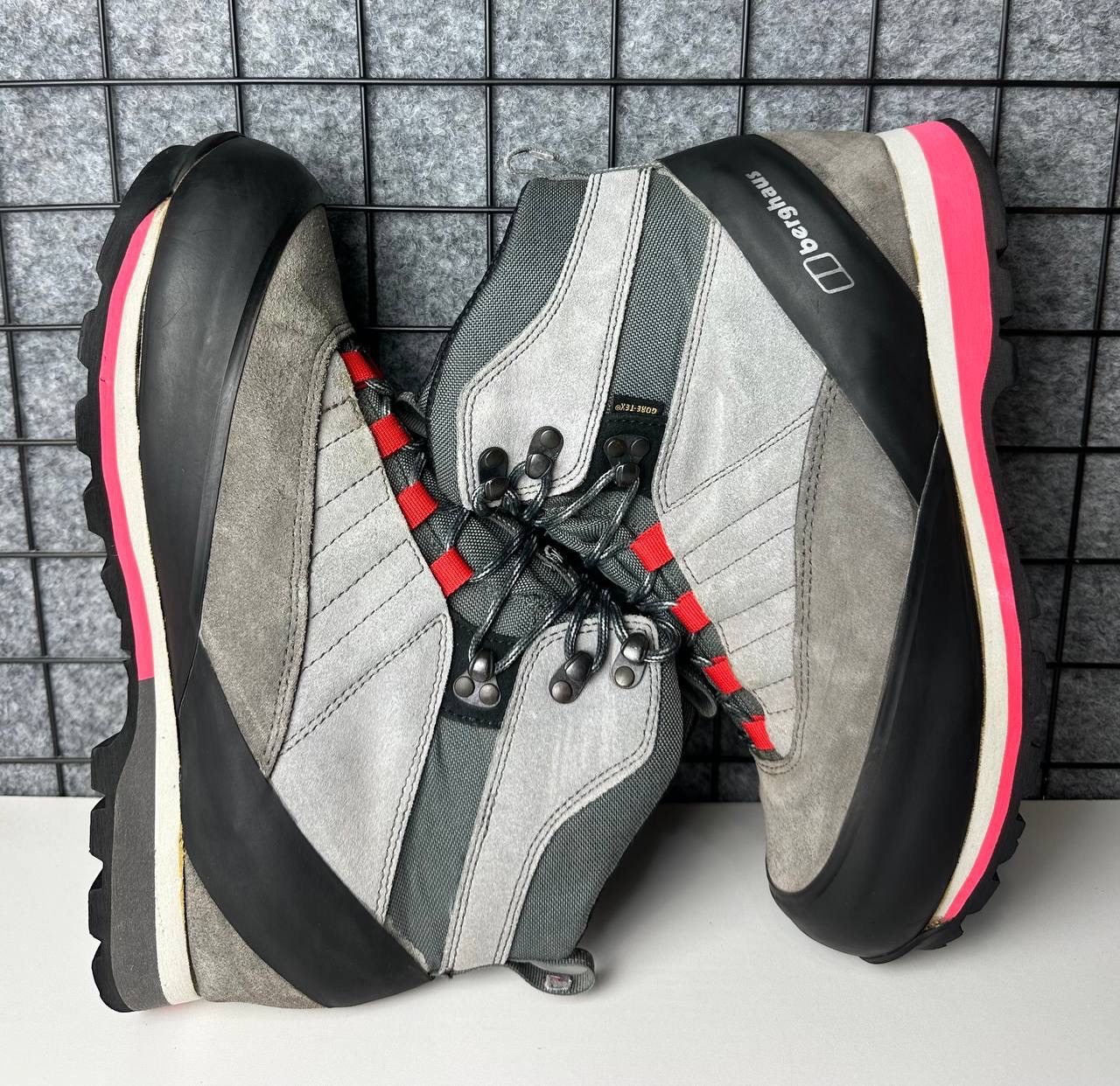 Berghaus Berghaus tracking boots shoes outdoor size 12.5 us Size US 12.5 / EU 45-46 - 5 Thumbnail