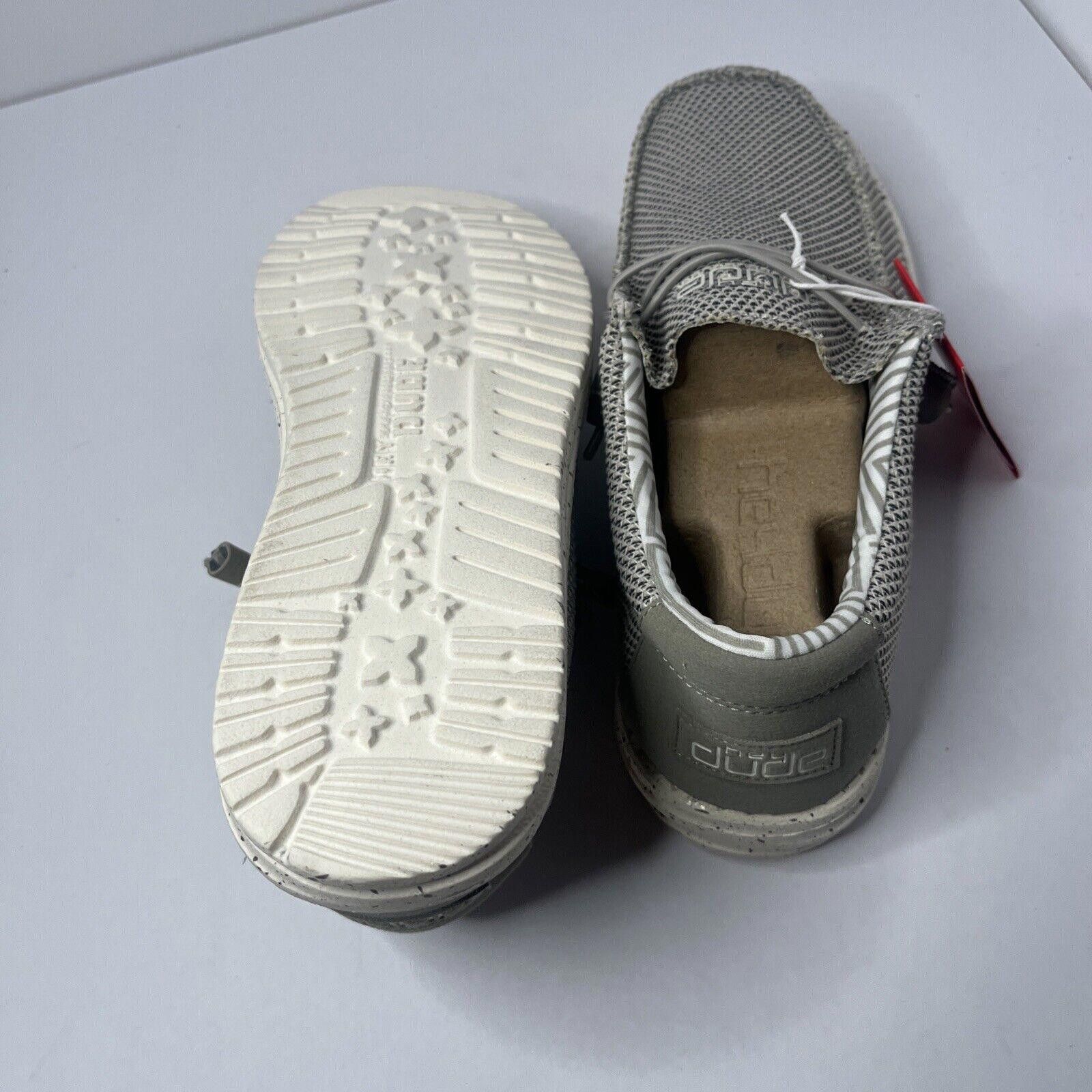 Designer Hey Dude Shoes Men's Size 10 Wally Sox Ash Shoes 110353500 Size US 10 / EU 43 - 5 Thumbnail