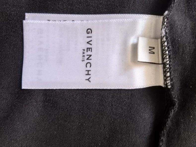 Givenchy Givenchy Black T-Shirt / Size M, Chest 116CM, Length Size US M / EU 48-50 / 2 - 7 Thumbnail