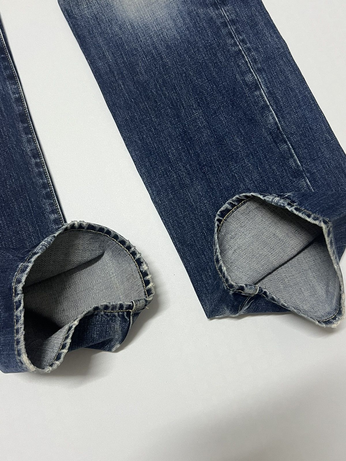 Uniqlo Vintage Uniqlo UJ Distressed Denim Size US 33 - 2 Thumbnail