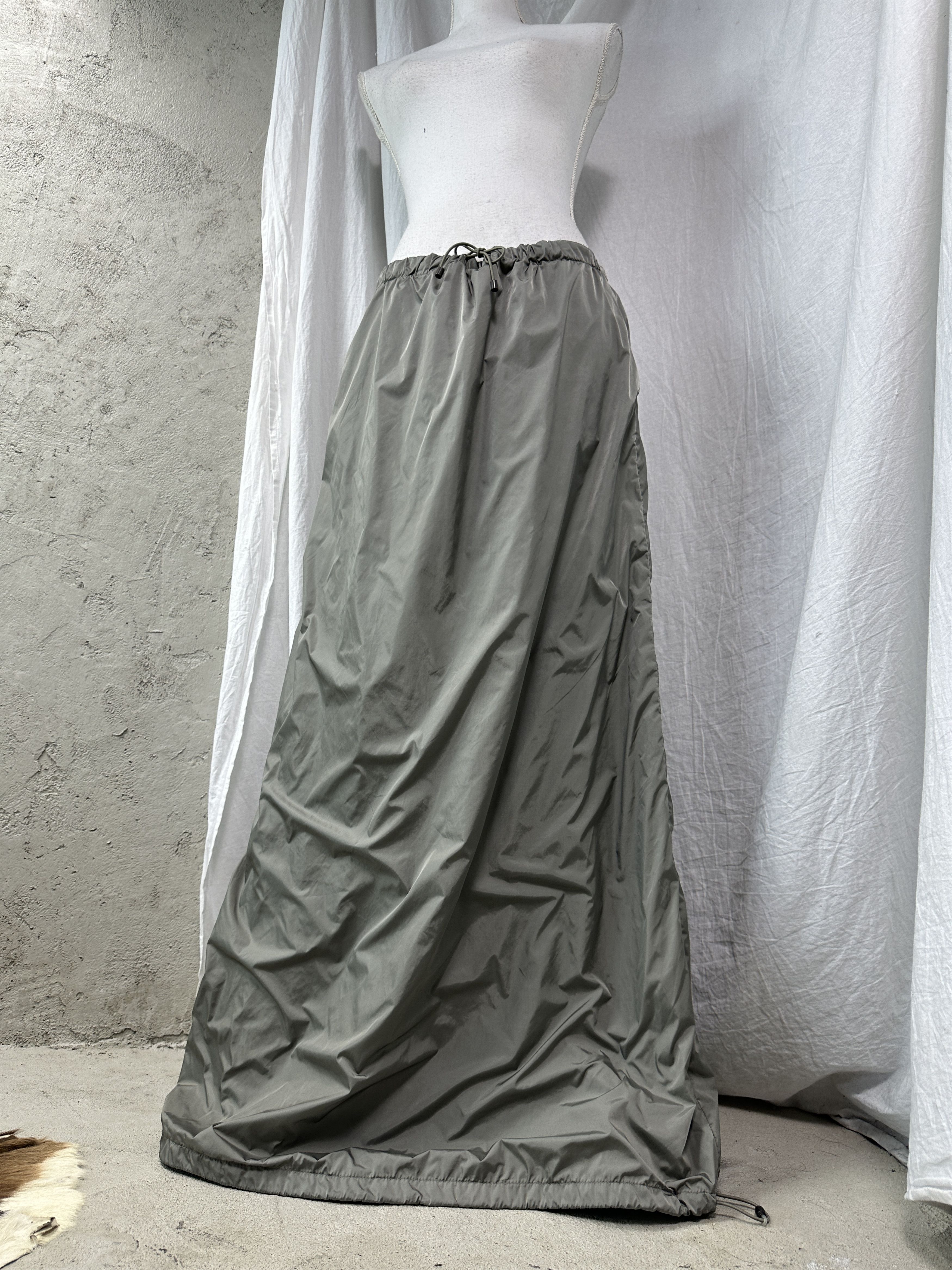 Vintage Vintage Avant Garde Maxi Cyber Gorpcore Nylon Skirt 00s Size 28" / US 6 / IT 42 - 1 Thumbnail
