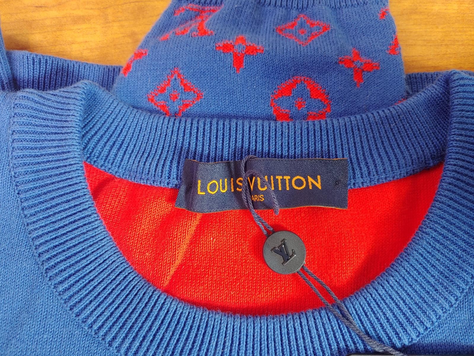 Louis Vuitton Louis Vuitton Monogram Degrade Jacquard Sweater in Blue/Red Size US L / EU 52-54 / 3 - 5 Thumbnail