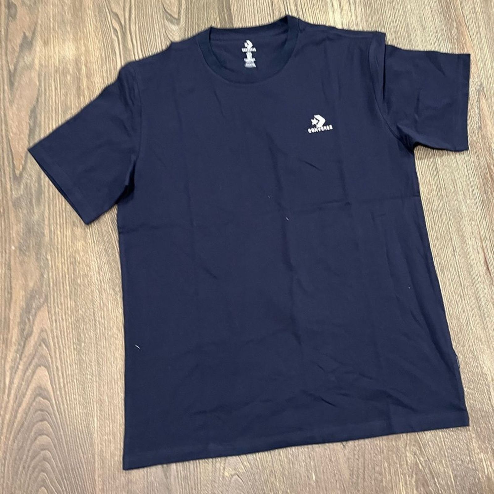 Converse NWOT Converse Mens T-Shirt Short Sleeve Crew Neck Size M Size US M / EU 48-50 / 2 - 1 Thumbnail