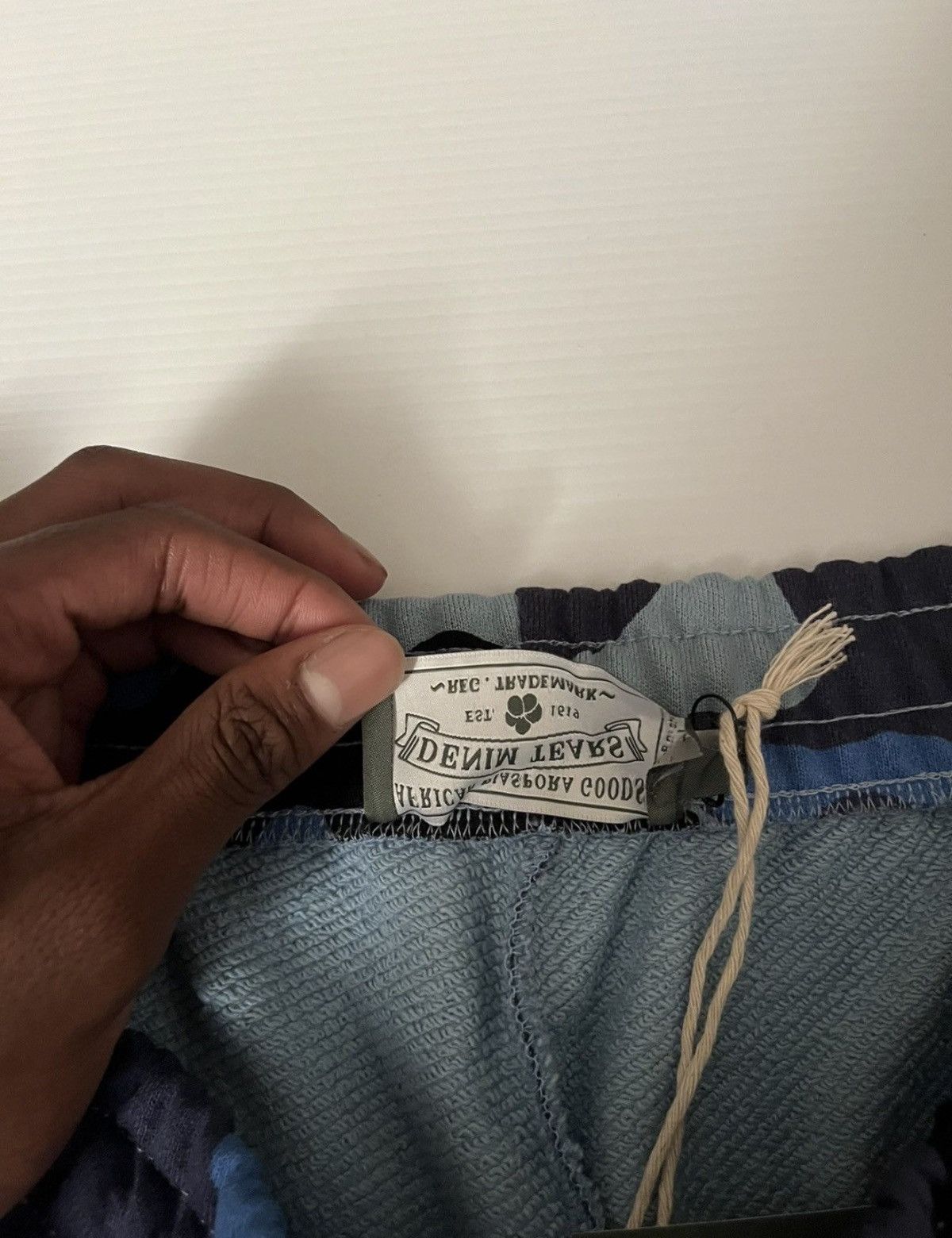 DENIM TEARS Denim Tears Blue Camo Sweatpants Size US 36 / EU 52 - 4 Thumbnail