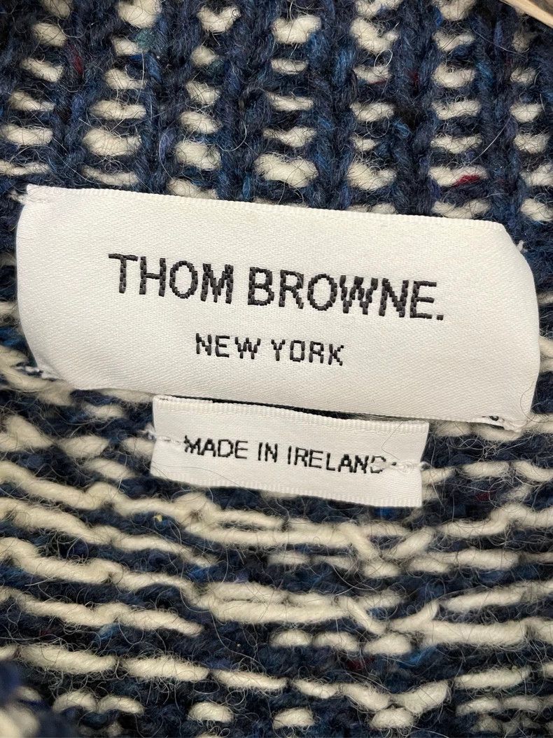 Thom Browne Thom browne Dark blue red striped puppy wool horsehair roun Size US S / EU 44-46 / 1 - 5 Thumbnail