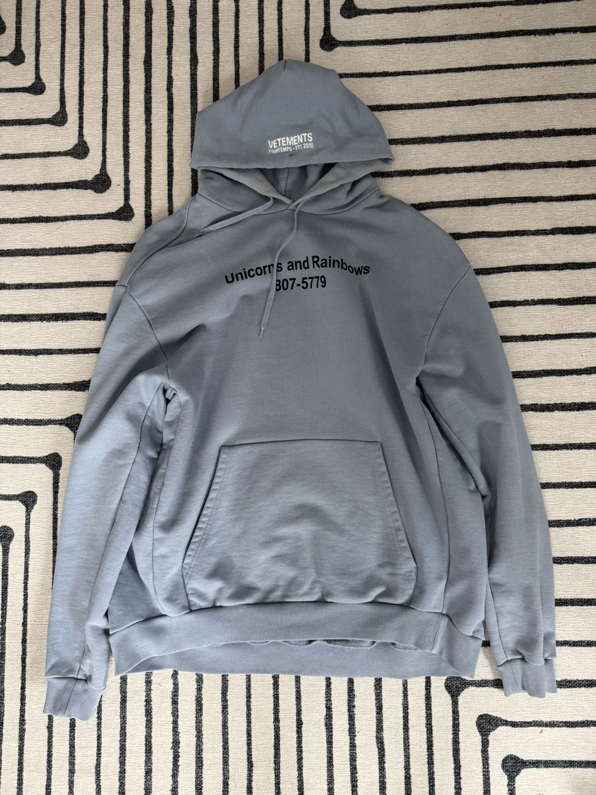 VETEMENTS Rainbows Unicorn Hooded ユニコーン