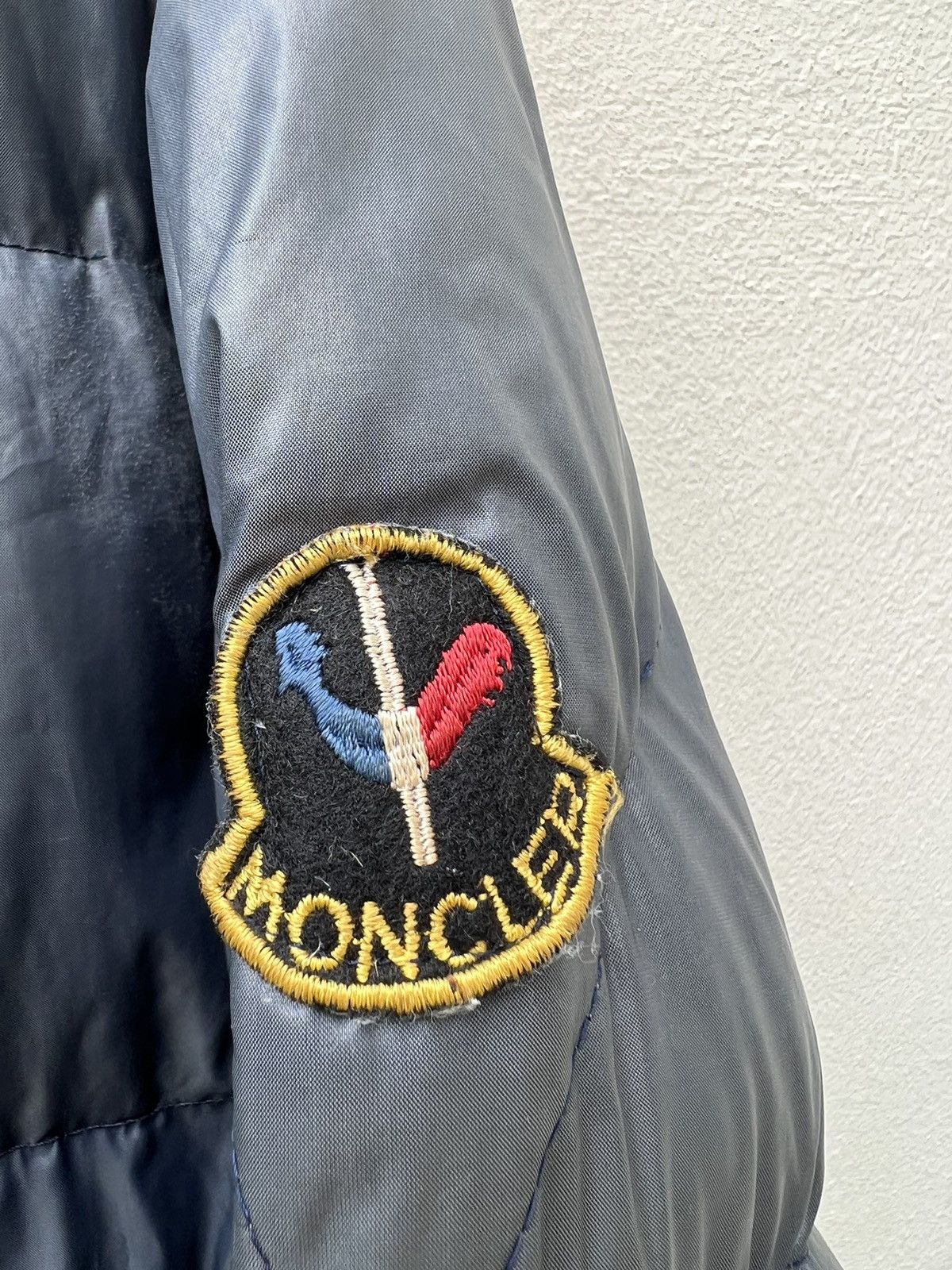 Moncler × Vintage Vintage Moncler Grenoble Sun Faded Black Down Puffer Jacket Size US L / EU 52-54 / 3 - 8 Thumbnail
