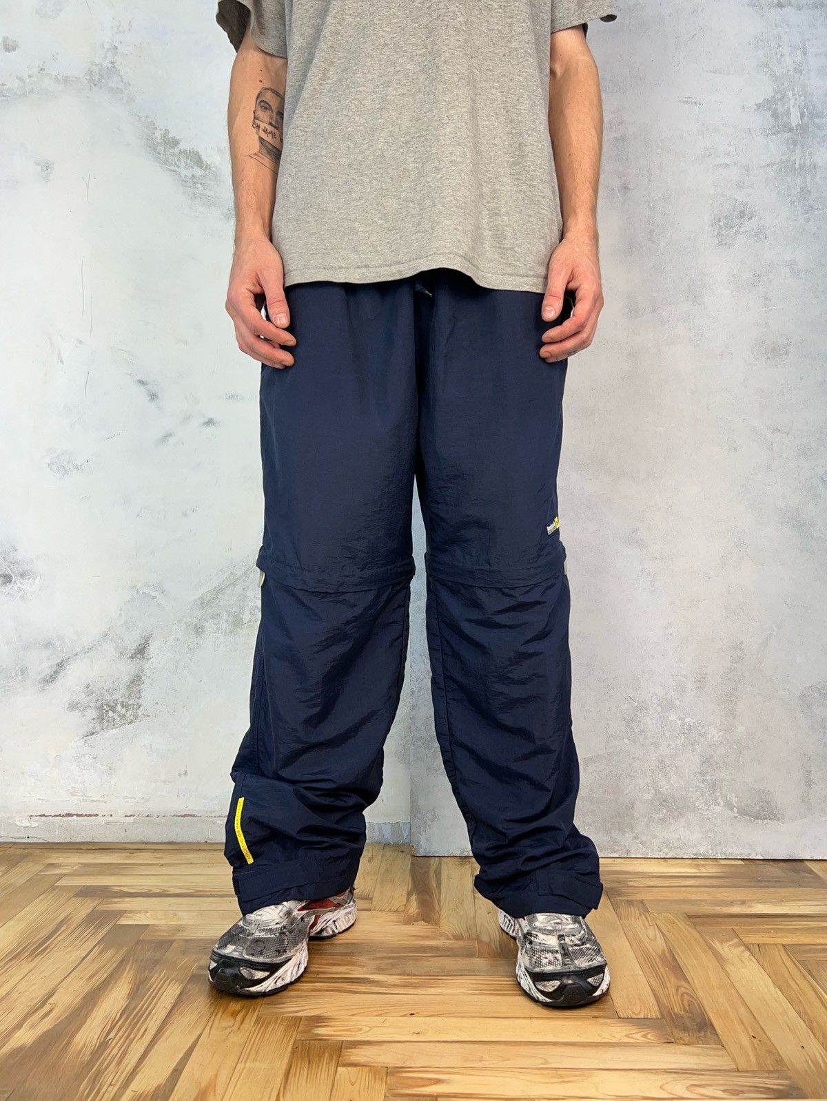 Reebok Vintage Reebok Blue Jogger Track Pants / Shorts L - XL Size US 34 / EU 50 - 2 Thumbnail