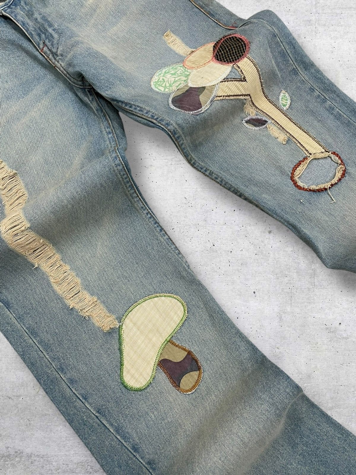 Tornado Mart VINTAGE FANCY CRAFTED JAPAN DESIGNER 90S RIPPED DENIM FLARED Size US 32 / EU 48 - 8 Thumbnail