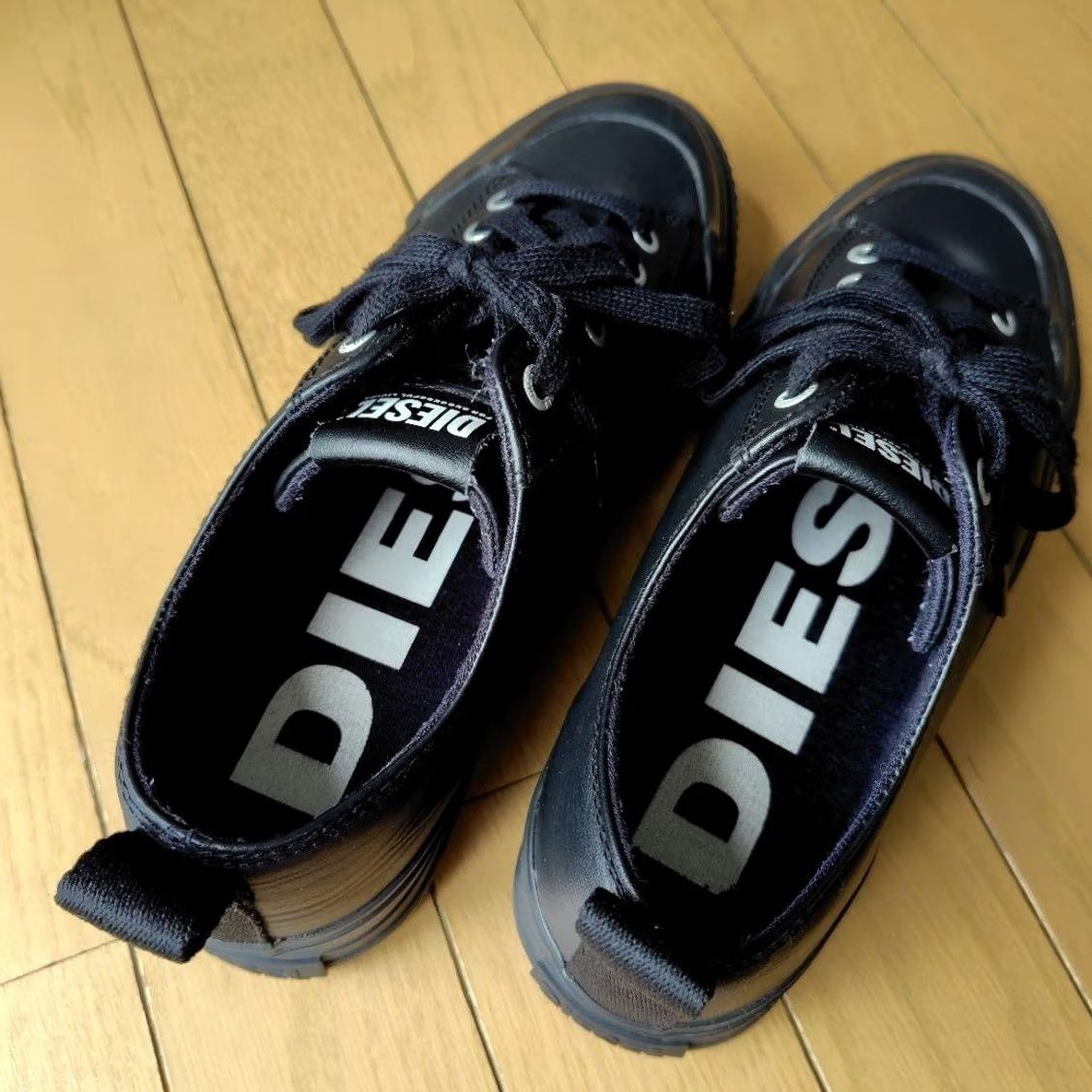 Diesel VINTAGE Diesel Men 8.5US Black Sneakers Casual Stylish Durable Platform 90s 00s Size US 9 / EU 42 - 5 Thumbnail