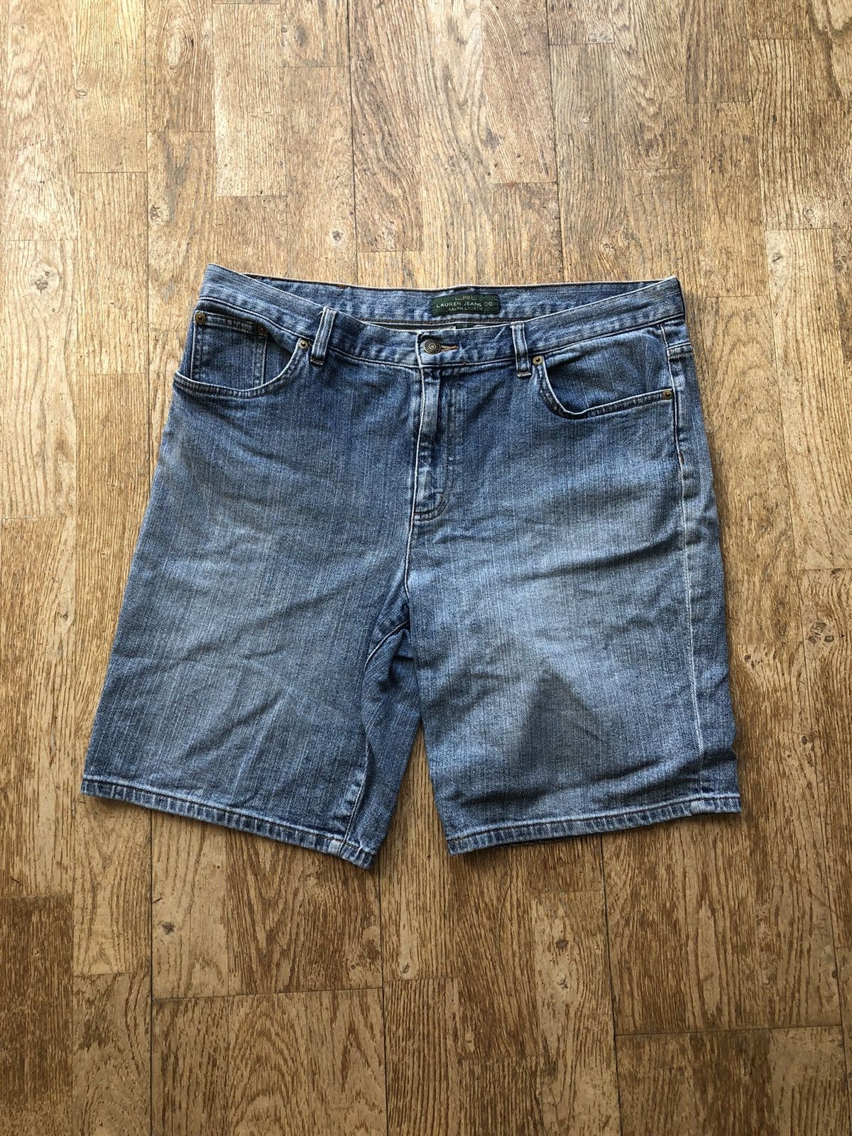 Ralph Lauren RALPH LAUREN JEANS VINTAGE DENIM SHORTS Size US 36 / EU 52 - 1 Thumbnail